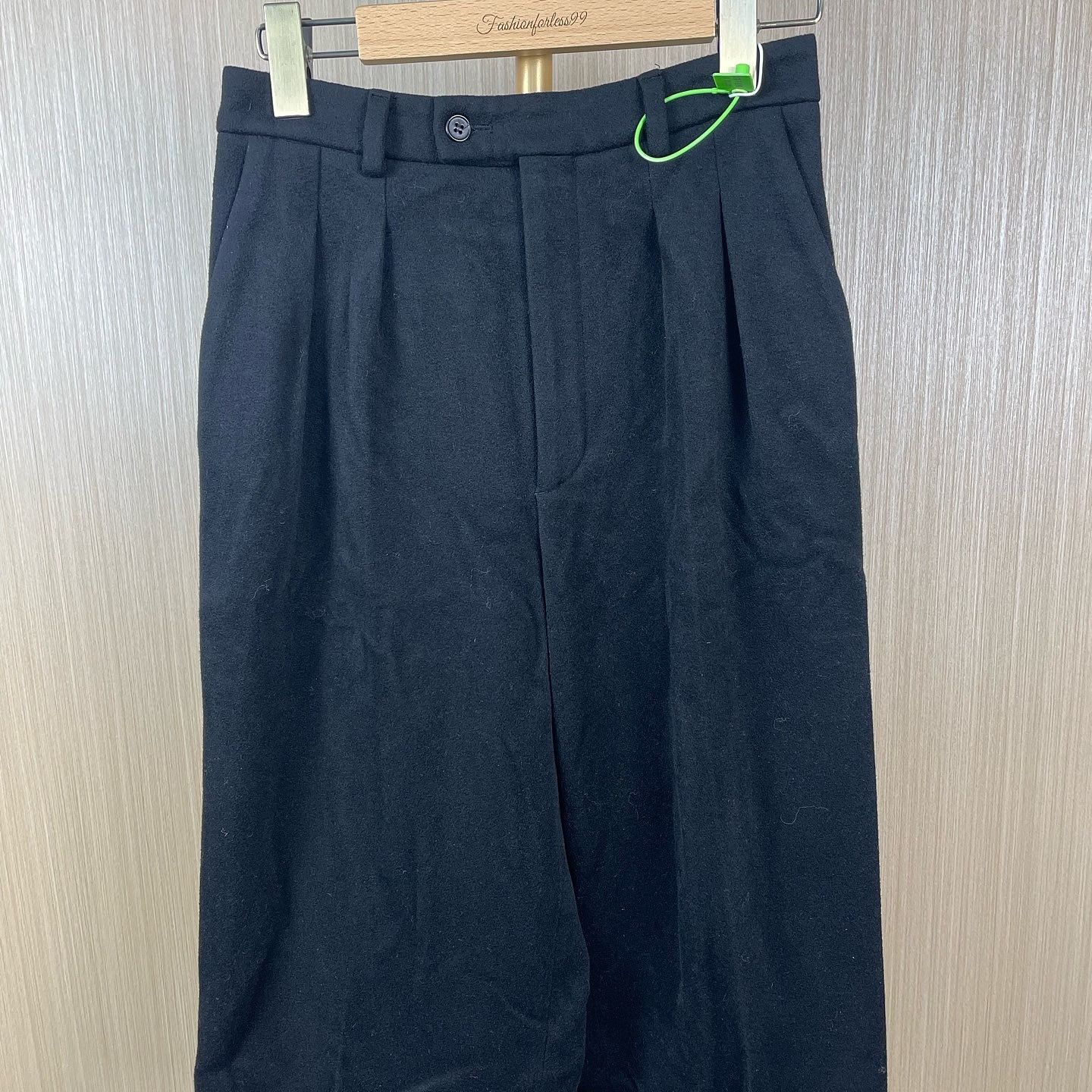 Saint Laurent Paris Saint Laurent Wool Cashmere Shorts Black Size 36 Size 26" / US 2 / IT 38 - 1 Thumbnail