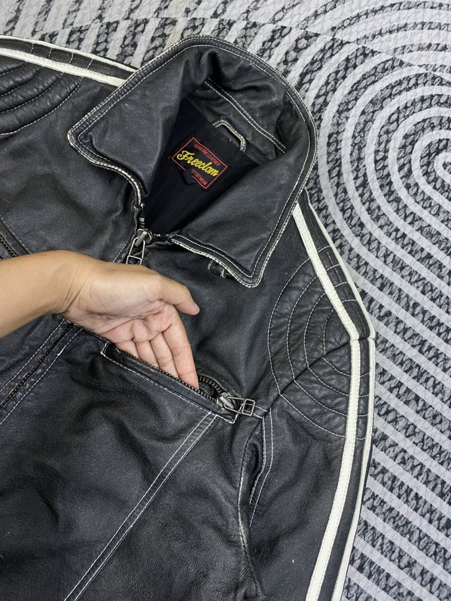 Leather 🔥Vintage Freedom White Stripe Bikers Leather Jacket Size US M / EU 48-50 / 2 - 7 Thumbnail