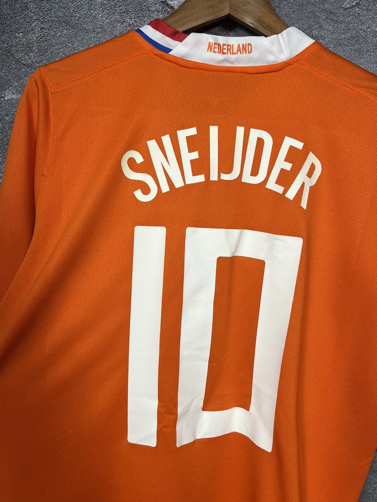 Nike Vintage Nike 2008/10 Nederland #10 Sneijder Holland Jersey Size US M / EU 48-50 / 2 - 13 Thumbnail