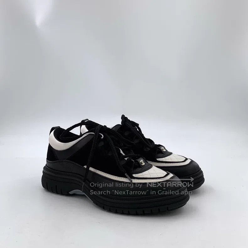 Chanel Chanel 25B Black Cowhide Lace-up Casual Flat Panda Sneaker Size US 5.5 / IT 35.5 - 2 Thumbnail