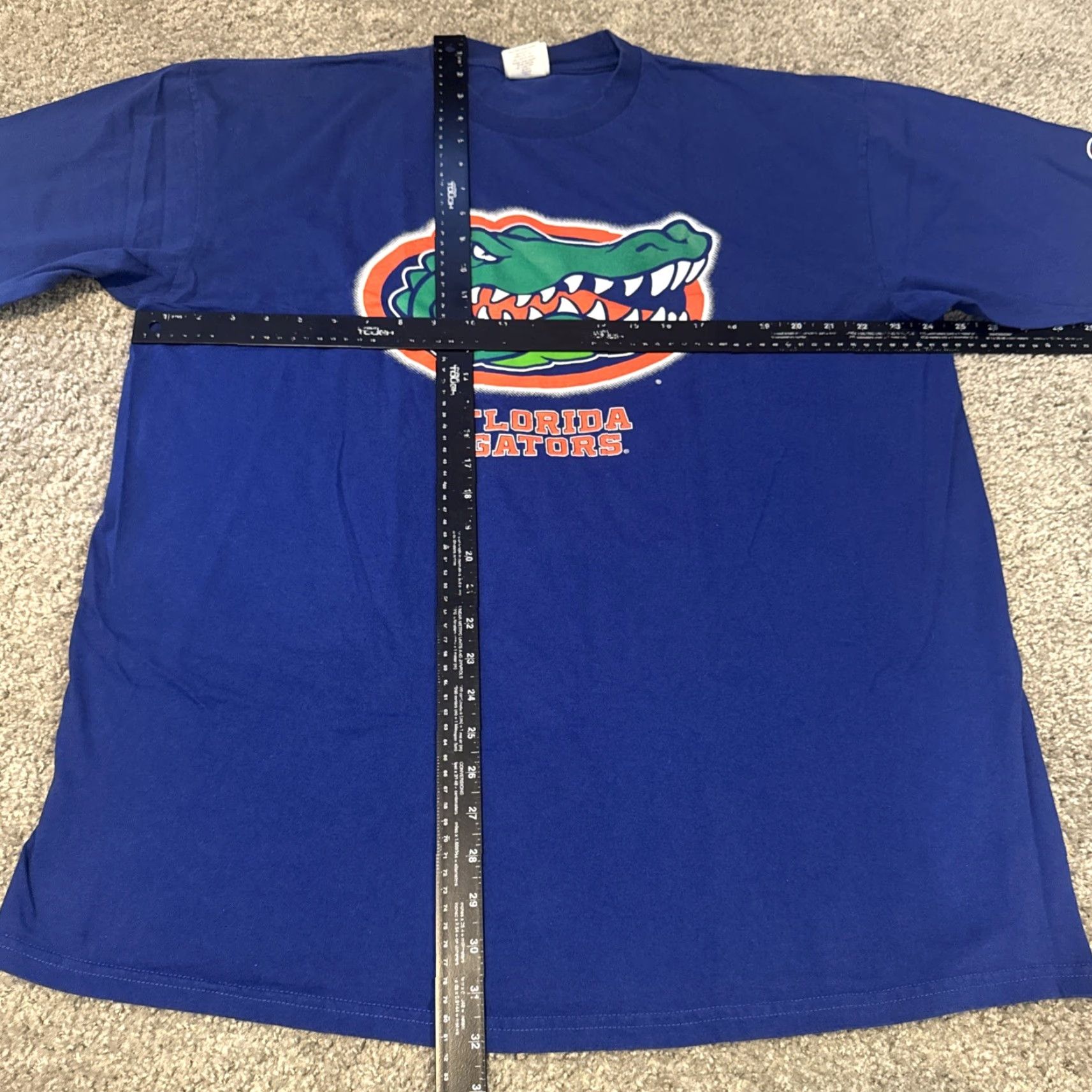 Champion VINTAGE University of Florida Gators Champion NCAA T-Shirt 2XL Blue Men 90s Cotton Shirt Size US XXL / EU 58 / 5 - 6 Thumbnail