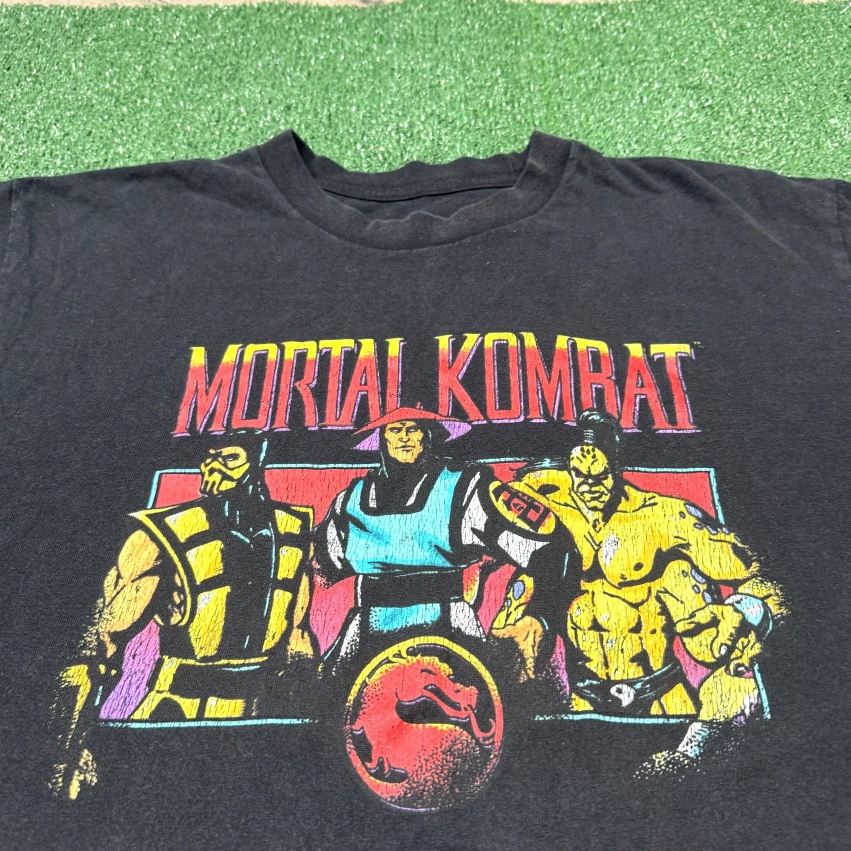 Vintage Mortal Kombat T-Shirt Mens LT Black Short Sleeve Crew Neck Graphic Shirt Tall Large Graphic Crack Print MK Shirt Mens LT Black Size US 33 - 2 Thumbnail