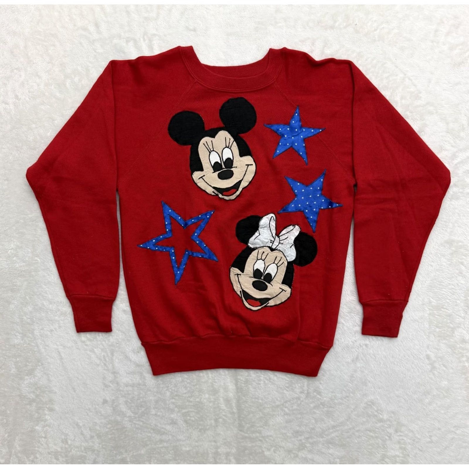 Vintage VINTAGE Mickey Minnie Sweater Womens S Red Raglan Star Geometric Fleece Crew Neck Fire Disney USA Reeves Size S / US 4 / IT 40 - 2 Thumbnail