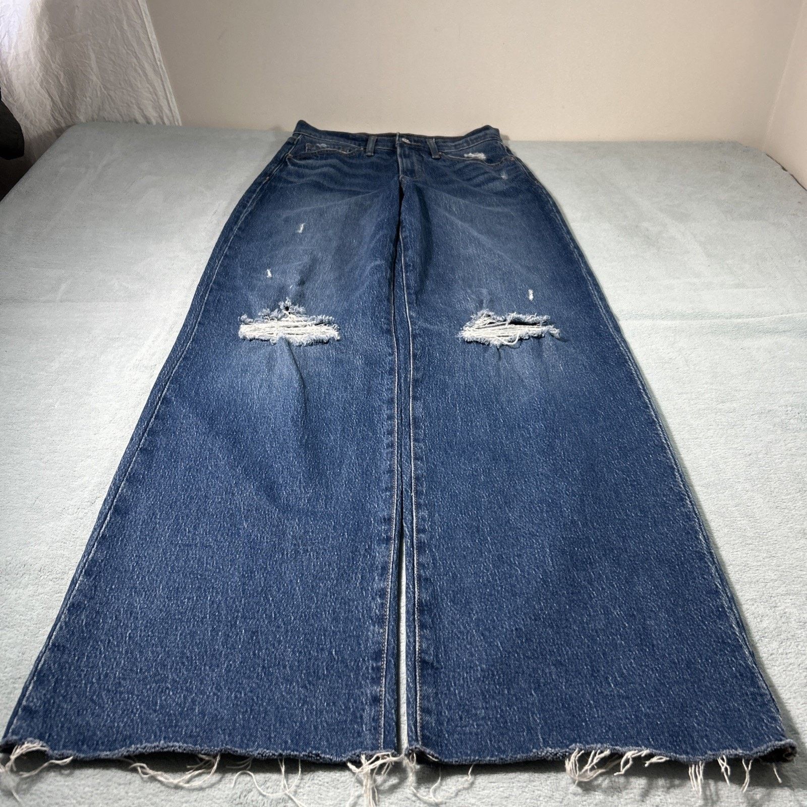 Express Beyond Baggy Distressed Rips Jeans Sz 2 28x33 Raw Hems Loose Size 26" / US 2 / IT 38 - 1 Thumbnail