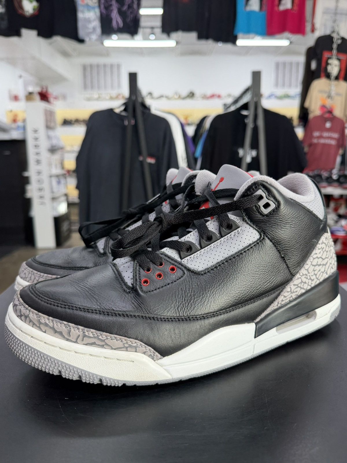 Jordan Brand Air Jordan 3 Black Cement Size 10 (2024) Size US 10 / EU 43 - 1 Thumbnail