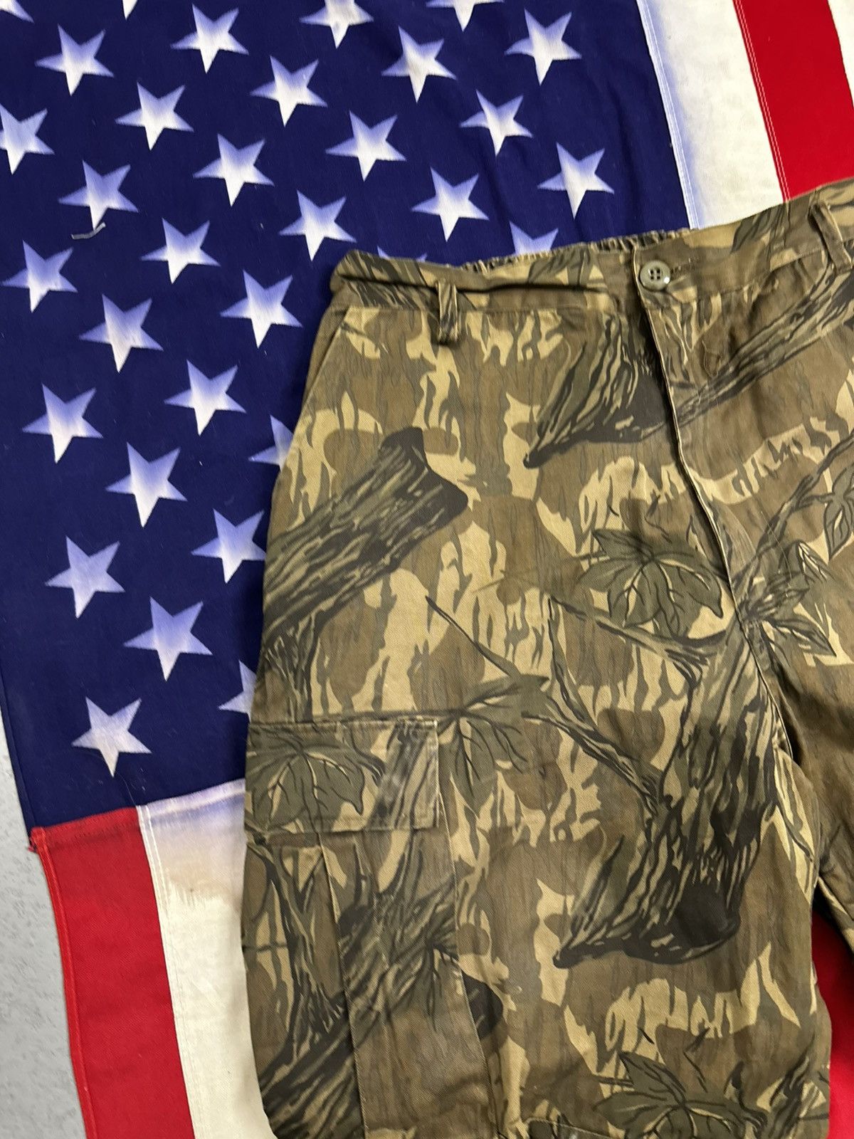 Other Vintage Camo Cargo Pants M Size US 31 - 6 Thumbnail