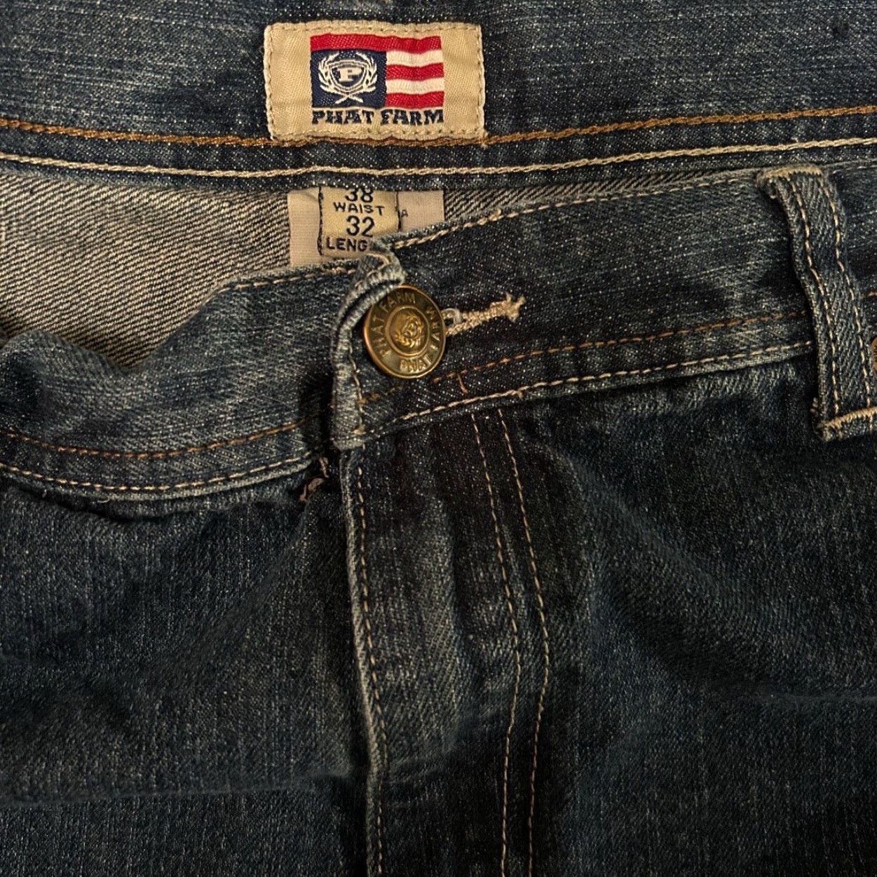 Phat Farm VINTAGE Phat Farm Jeans Baggy Skater Grunge Hip Hop 38x32 Mens Dark Blue Denim Wide-Leg Size 38 VTG Size US 38 / EU 54 - 4 Thumbnail