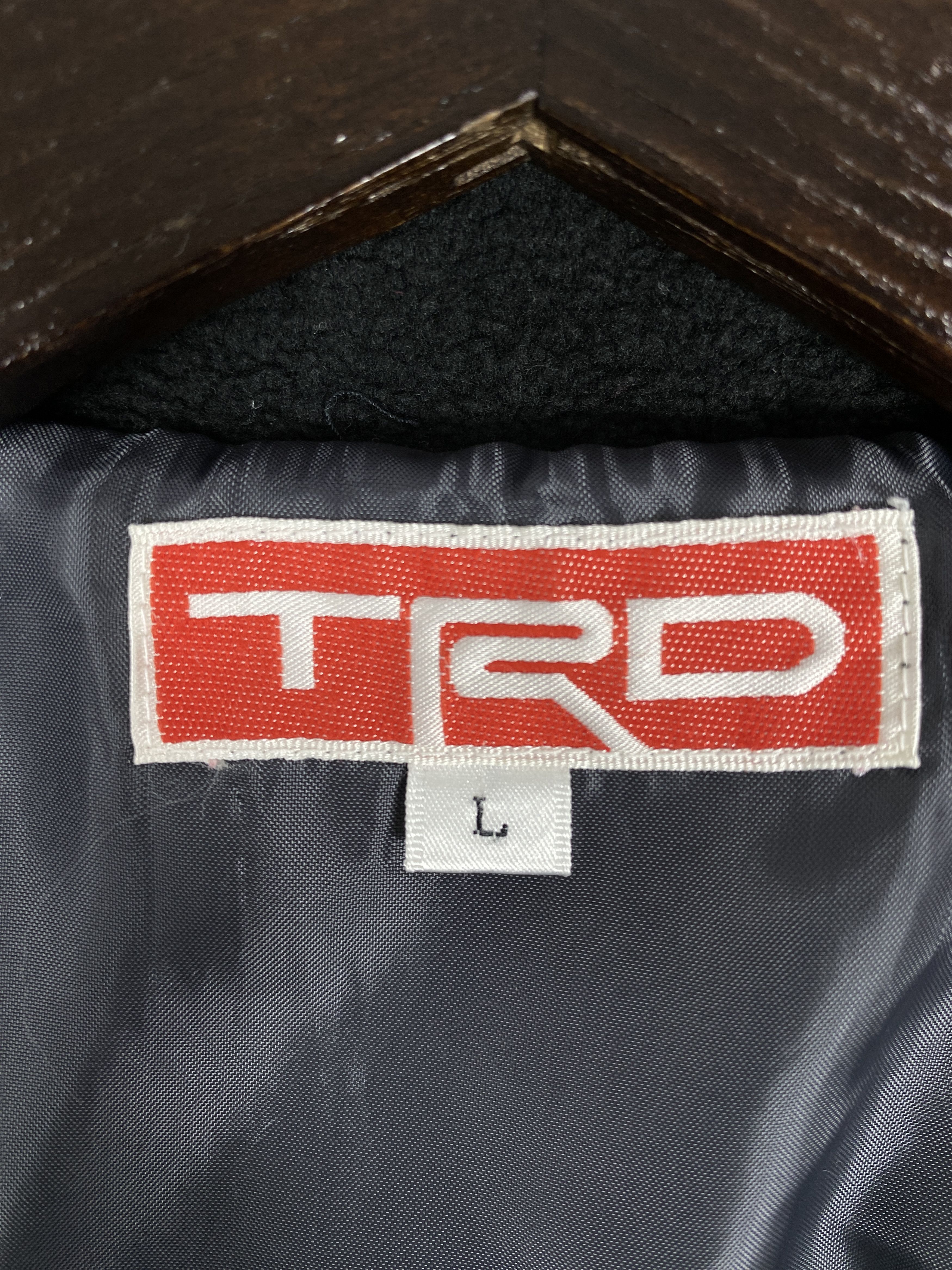 Japanese Brand Vintage Toyota Racing Development Motor Sports Jacket J2337 Size US L / EU 52-54 / 3 - 10 Thumbnail