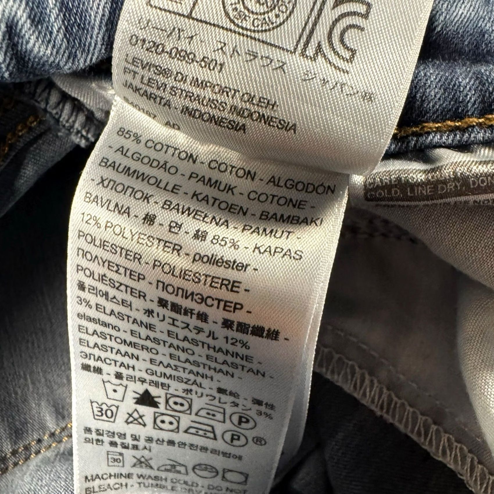 Levi's Levi's Jeans Skinny Woman 8 Mid Rise Classic Fit Stretch Denim Blue Pockets Zipper 28in Inseam Size 30" / US 8 / IT 44 - 5 Thumbnail