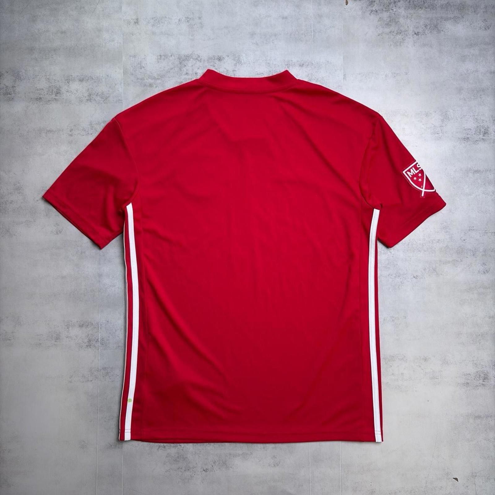 Adidas Y2K Red Adidas New York Red Bull 2018 MLS Home Soccer Jersey Size US M / EU 48-50 / 2 - 8 Thumbnail