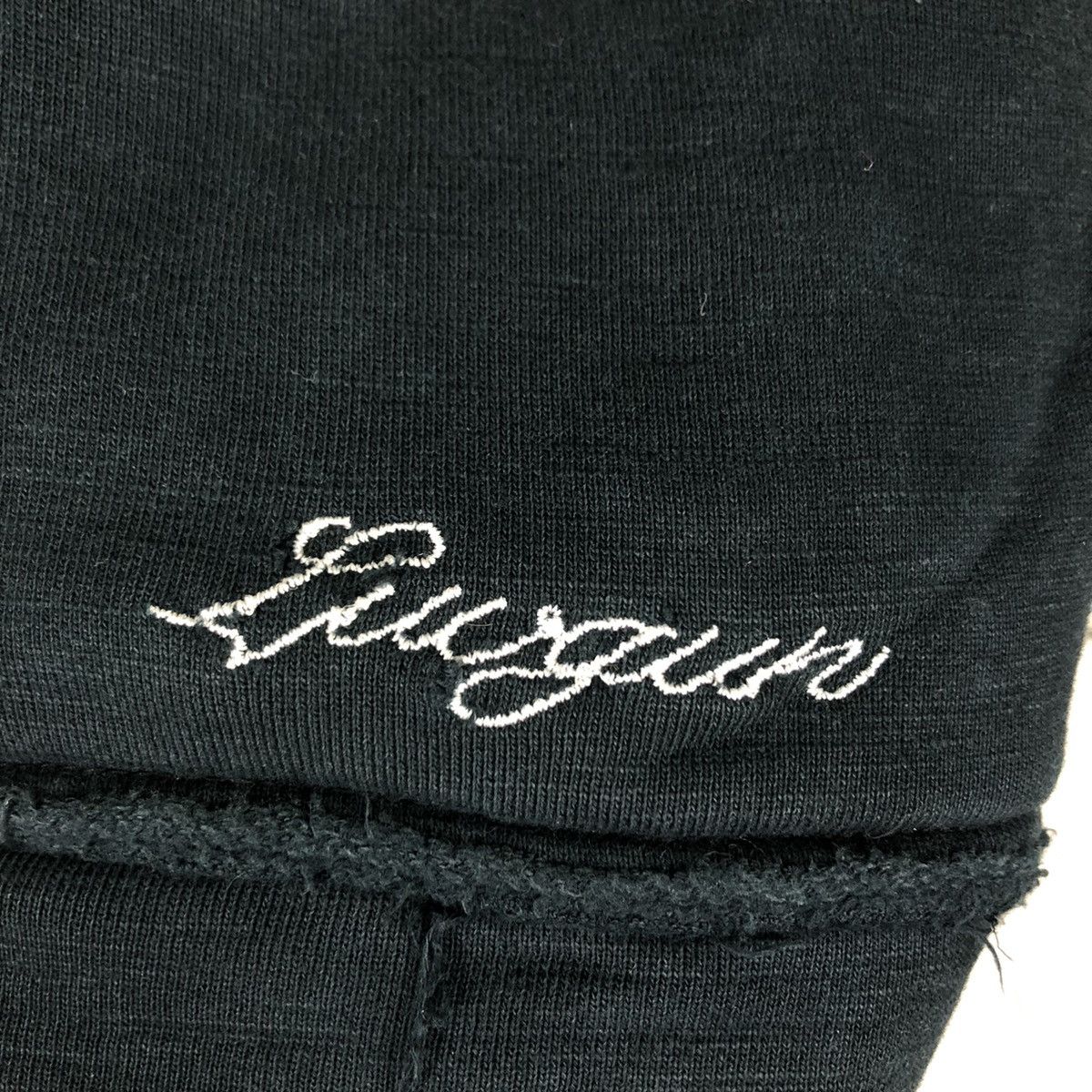 Japanese Brand Route Rock Luv Gun Japanese Brand Sweater Rare Size US L / EU 52-54 / 3 - 15 Thumbnail
