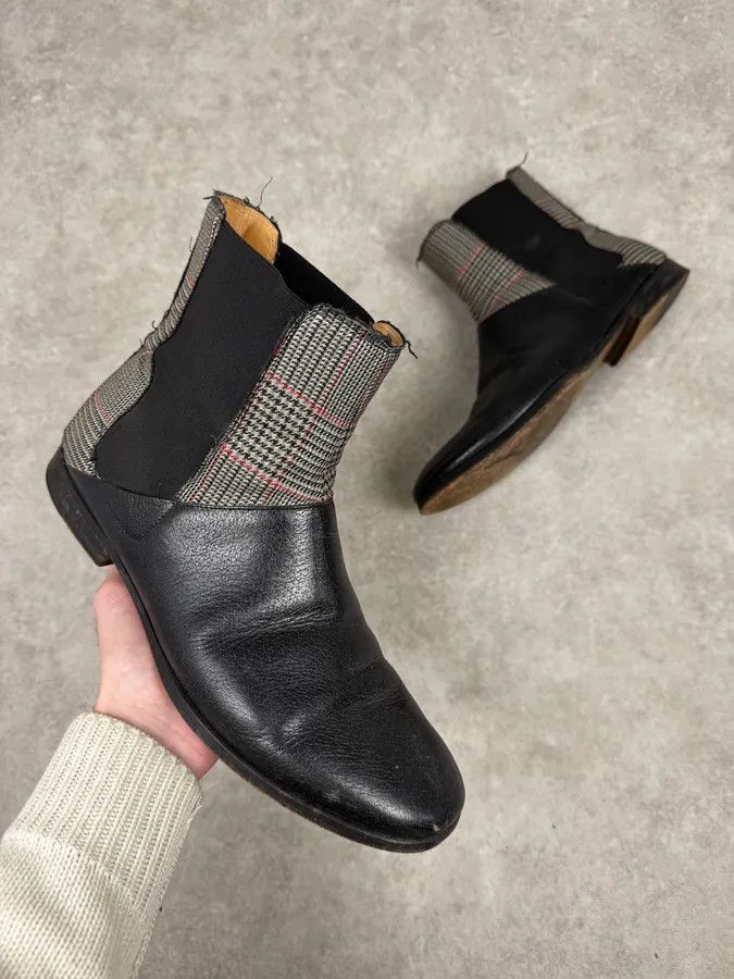 Maison Margiela Maison Margiela Hybrid Black British Checkered Leather Boots Size US 8 / EU 41 - 1 Thumbnail