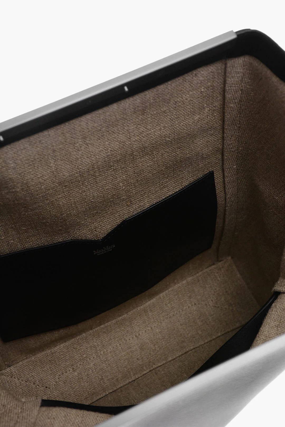 Max Mara og1mm0426 Size: OS / Leather Shoulder Bag in Black Size ONE SIZE - 5 Thumbnail