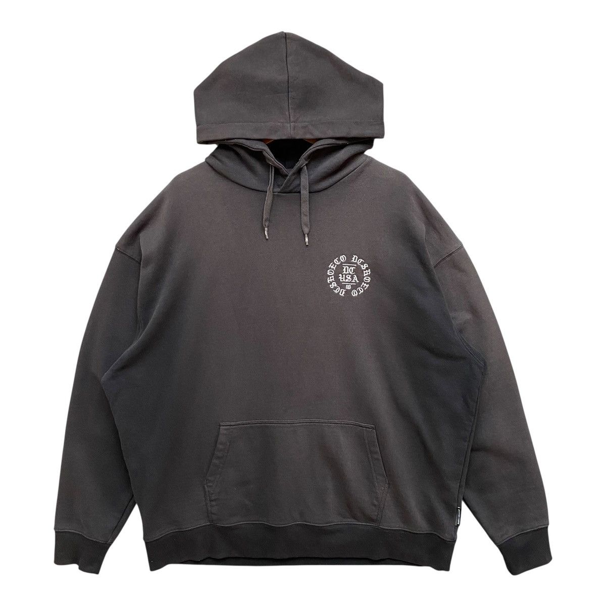 DC Vintage DC Shoes Co USA Hoodie Big Logo Embroidered Black Size US L / EU 52-54 / 3 - 2 Thumbnail