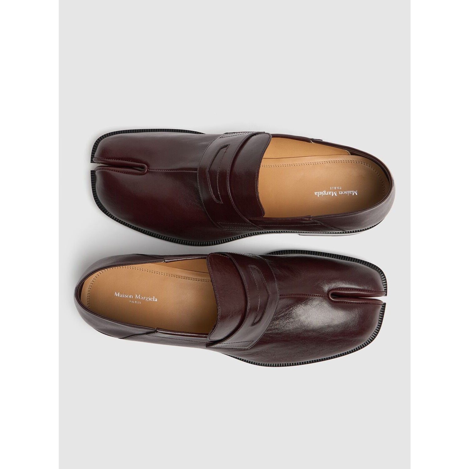 Maison Margiela MAISON MARGIELA Tabi $1220 Vineyard Wine Red 