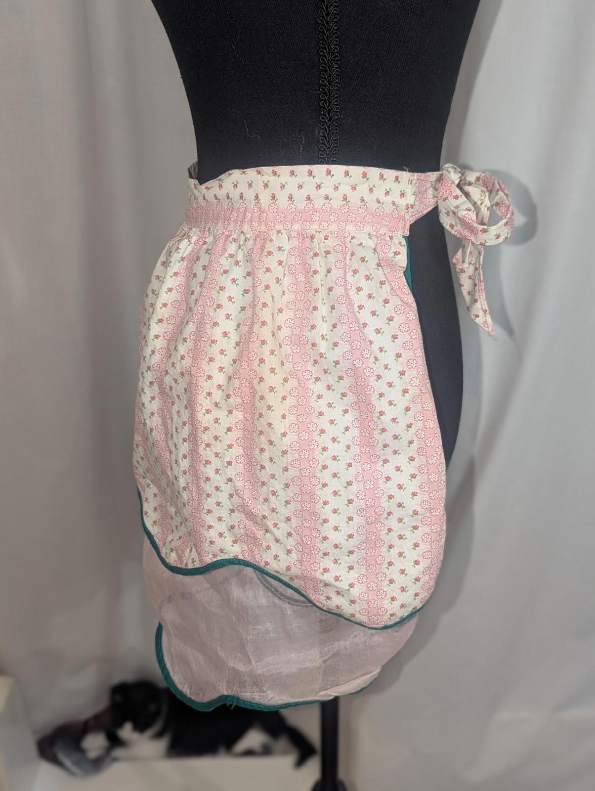 Handmade VTG 50s Sheer Heart Pink Flower Reversible Half Apron Kawaii Size ONE SIZE - 5 Thumbnail