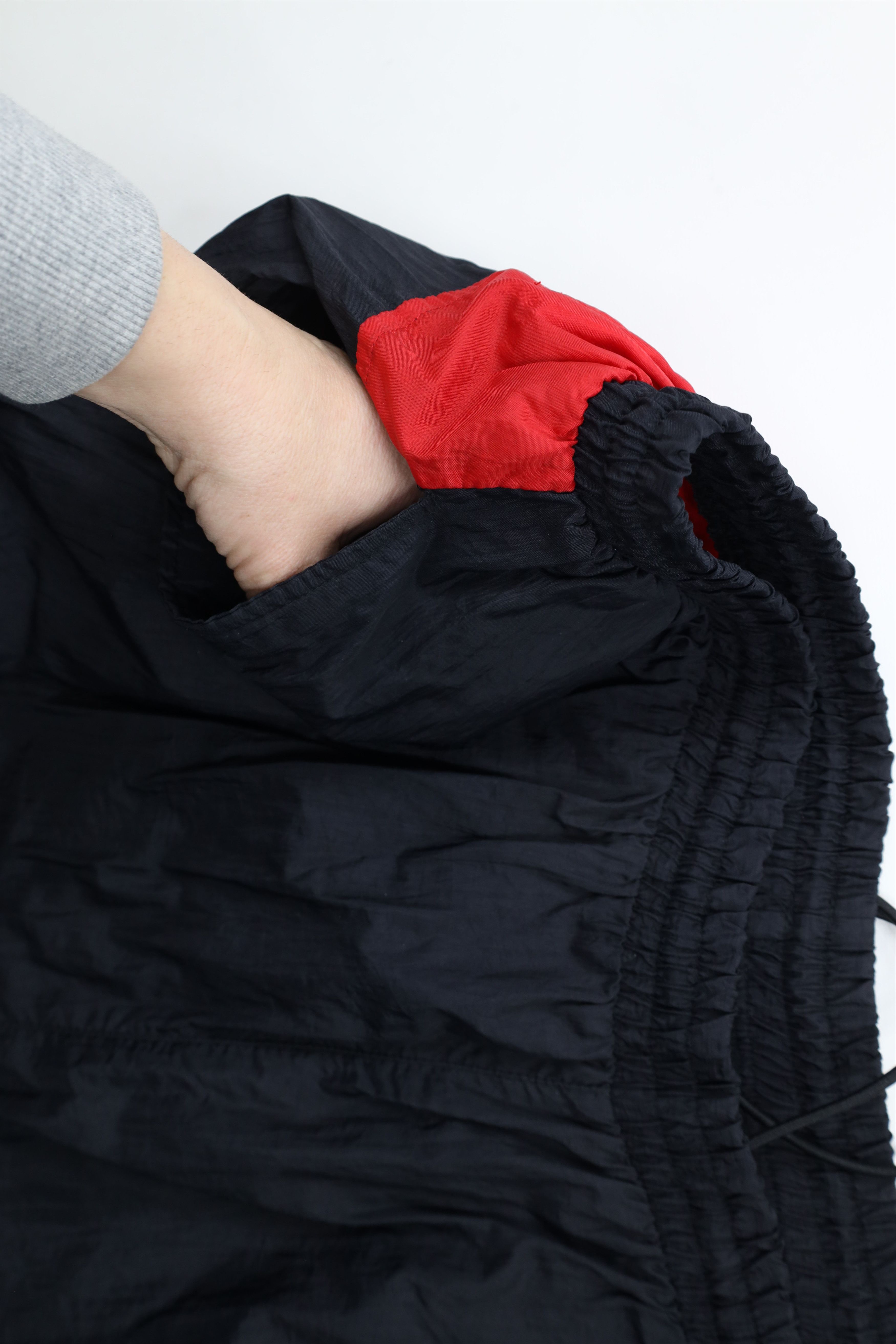 Vintage Vintage 90s Streetwear Block Windbreaker Joggers Pants Nylon Size US 40 / EU 56 - 8 Thumbnail