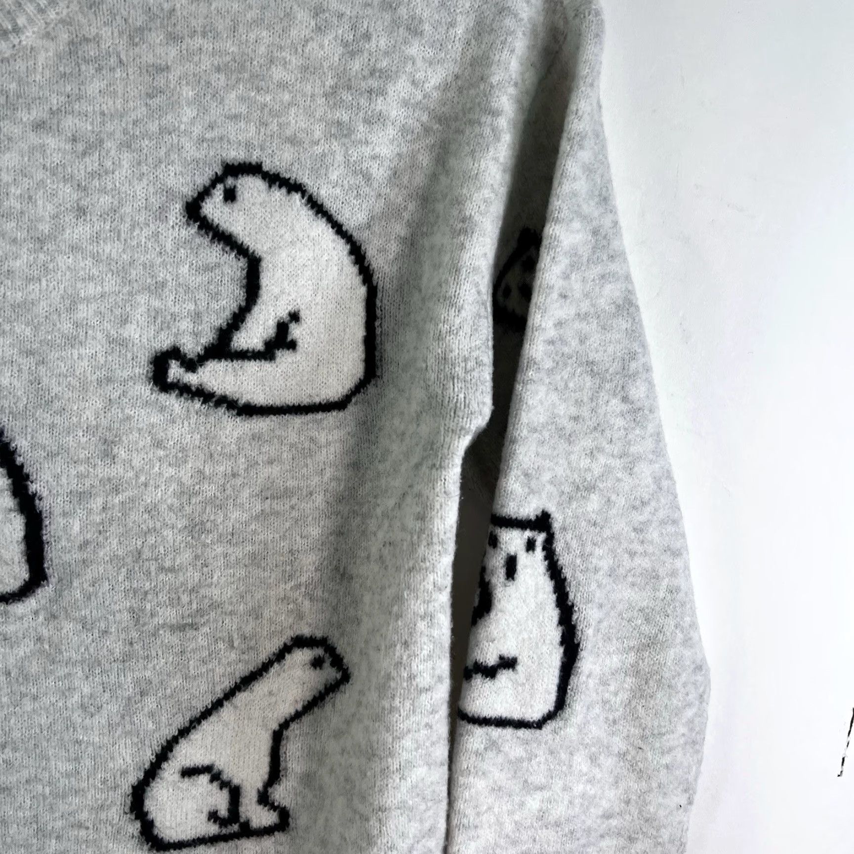 Loft VINTAGE LOFT Wool-Blend Polar Bear Sweater Womens M Gray Animal Print Crew Neck Long Sleeve Fall Winter Size M / US 6-8 / IT 42-44 - 2 Thumbnail