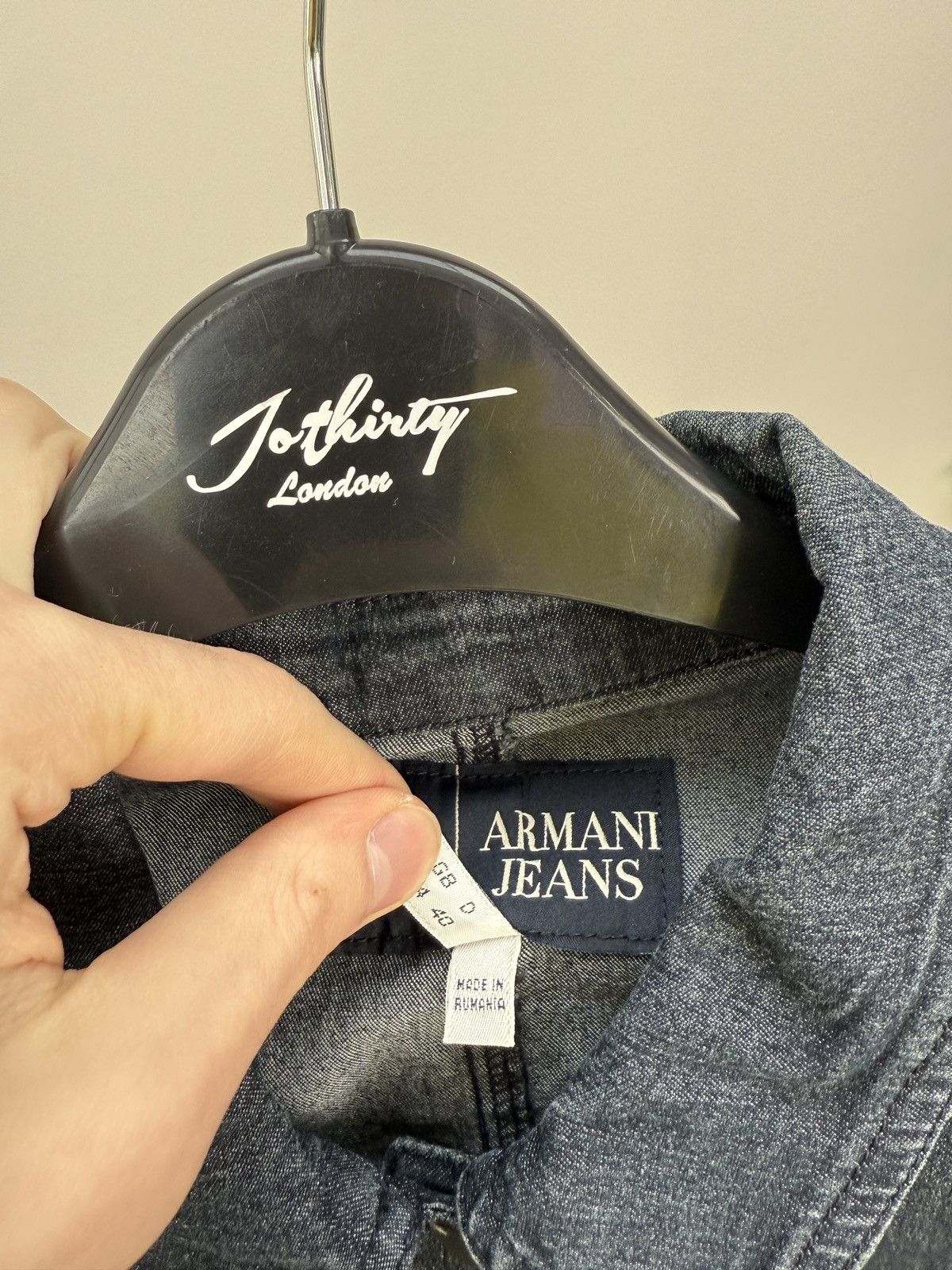 Armani Vintage Armani Jeans AJ Women’s Cropped Denim Jacket Blue Size M / US 6-8 / IT 42-44 - 6 Thumbnail