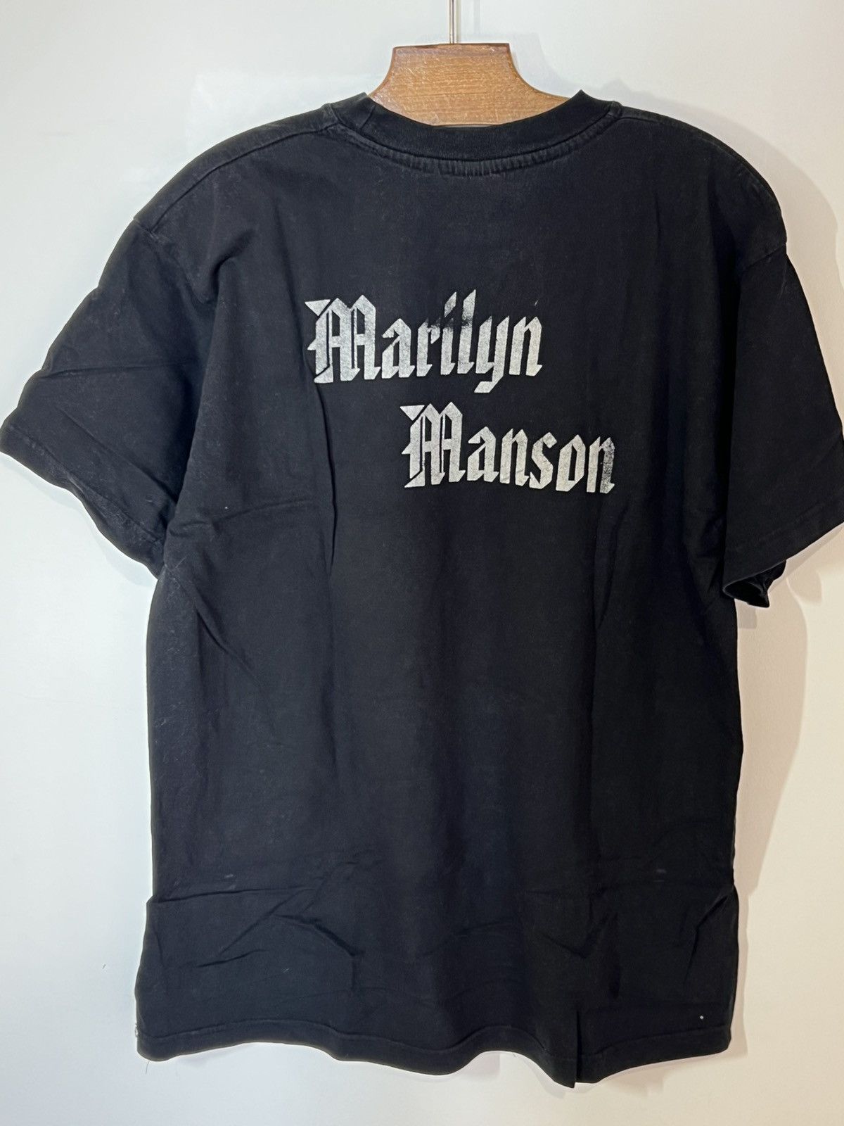 Band Tees Vintage shirt Marilyn Manson early 00s faces disney bashing Size US L / EU 52-54 / 3 - 4 Thumbnail
