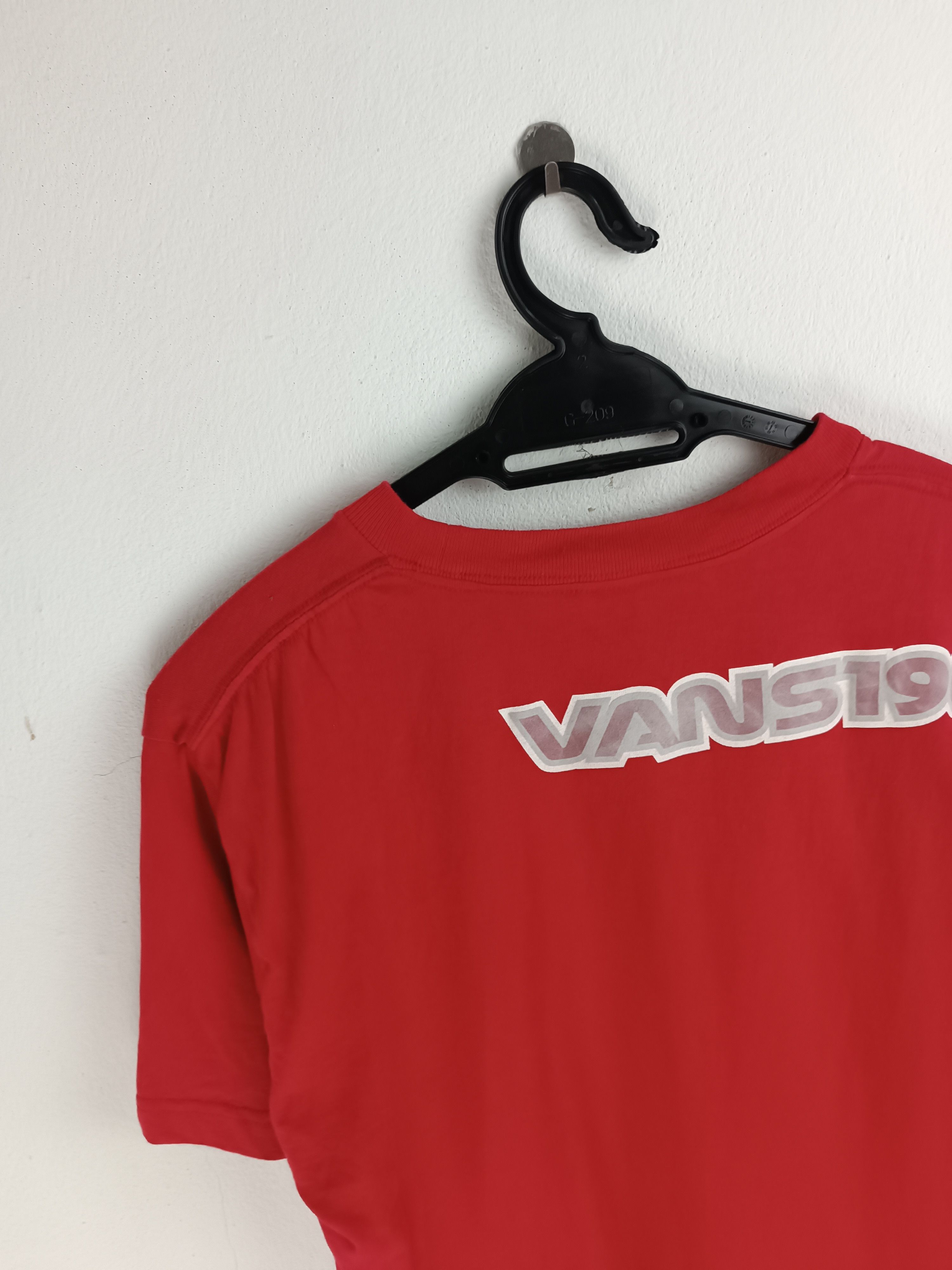 Vans VINTAGE 2000s VANS SKATEBOARD BIG LOGO VERY RARE TEE Size US S / EU 44-46 / 1 - 14 Thumbnail