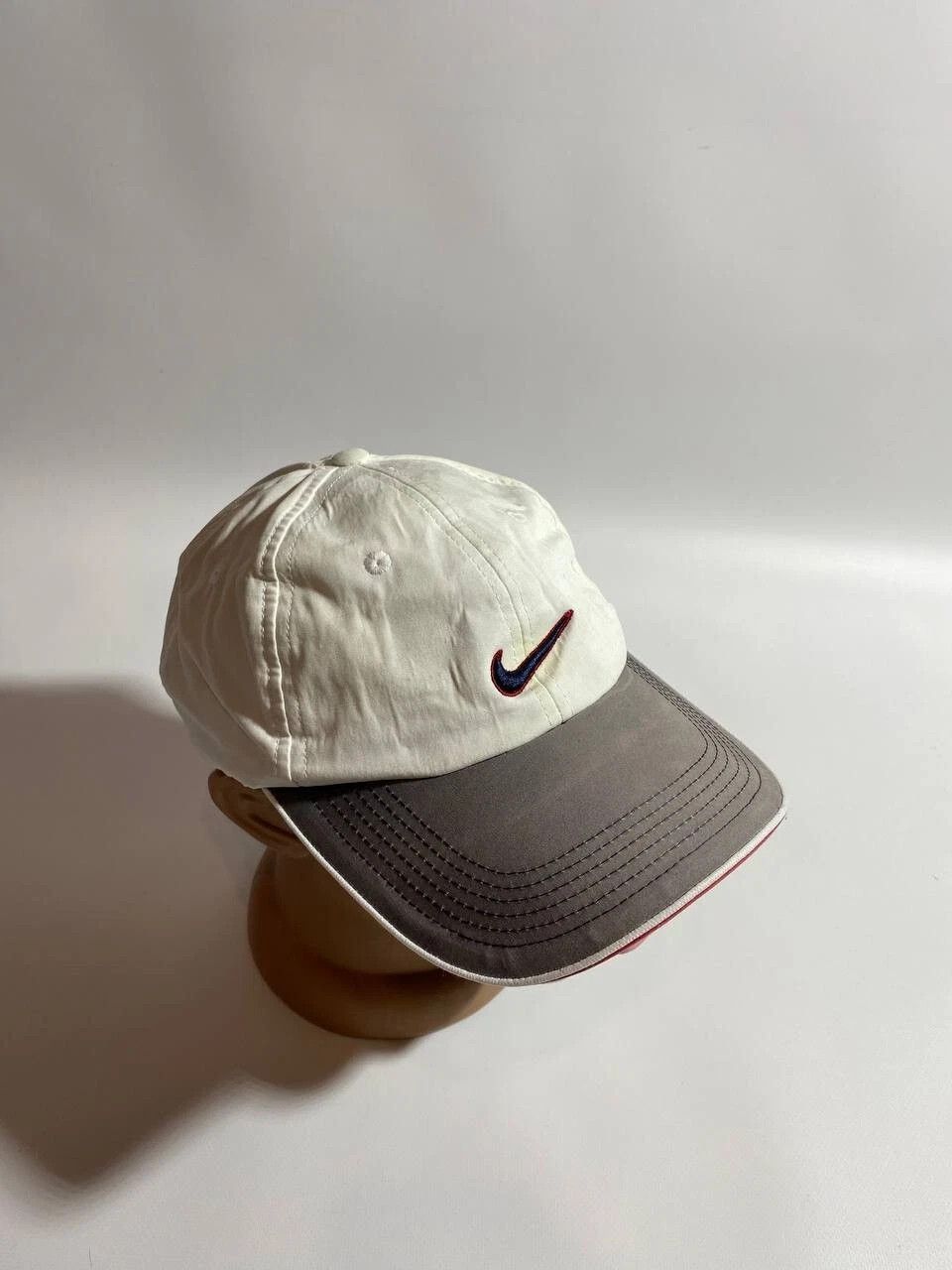 Nike Vintage 90s Nike Center Swoosh Logo Black Tag White Cap Size ONE SIZE - 1 Thumbnail