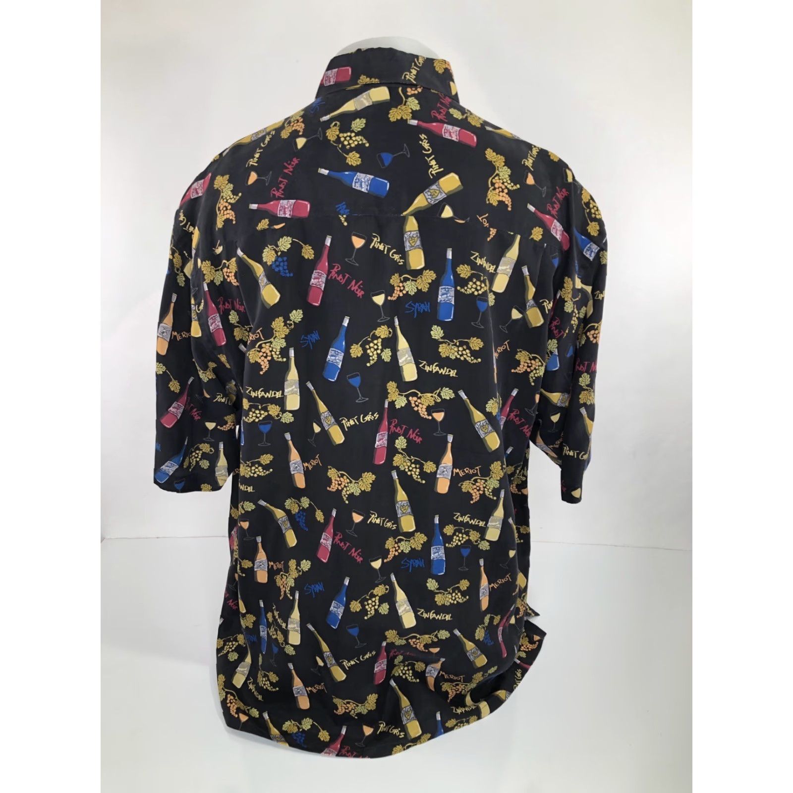 Vintage BULLLOCK & JONES - NAPA VALLEY WINE TOUR ALL OVER Merlot Pinot Zinfandel XL Shirt Men Short Sleeve Button-Up Black XL Size US XL / EU 56 / 4 - 4 Thumbnail