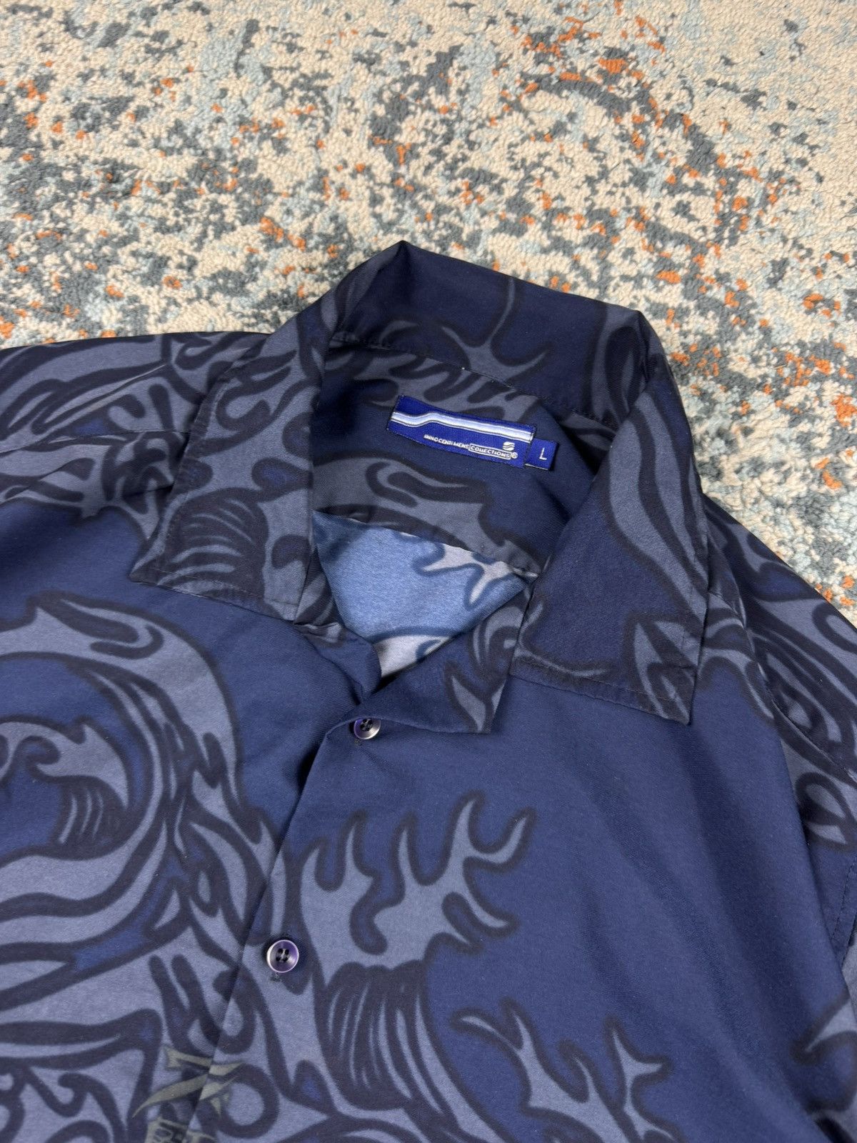 Vintage Vintage 90s fire shuriken Chinese style graphic short AOP Size US L / EU 52-54 / 3 - 11 Thumbnail