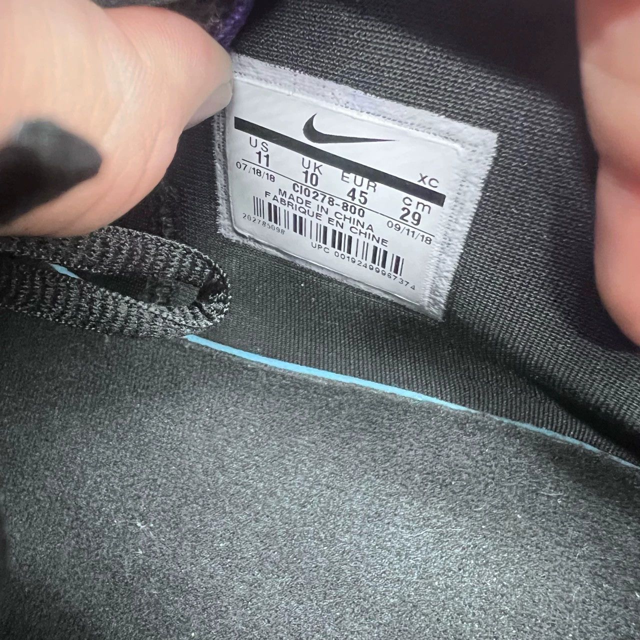 Nike Nike Kyrie 4 "Day of the Dead" 45 EU Used Size US 9 / EU 42 - 8 Thumbnail