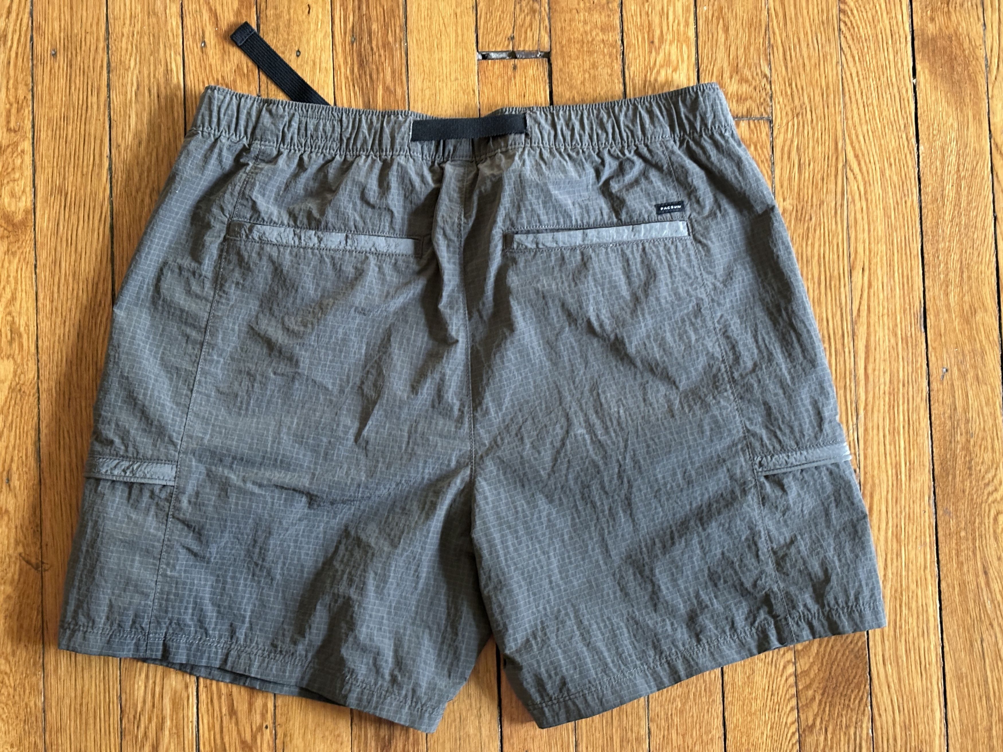 Pacsun PacSun Gray Nylon Shorts Size US 33 - 3 Thumbnail