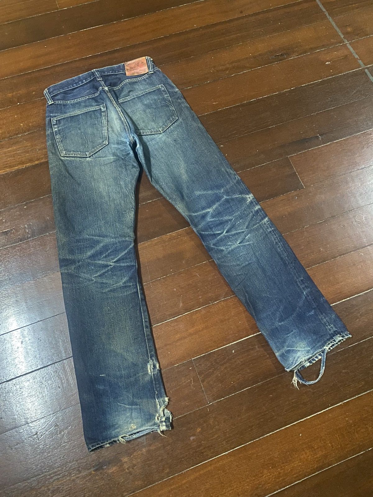 Sugar Cane Vintage Sugar cane 1947 distressed mud wash rusty jeans Size US 31 - 14 Thumbnail