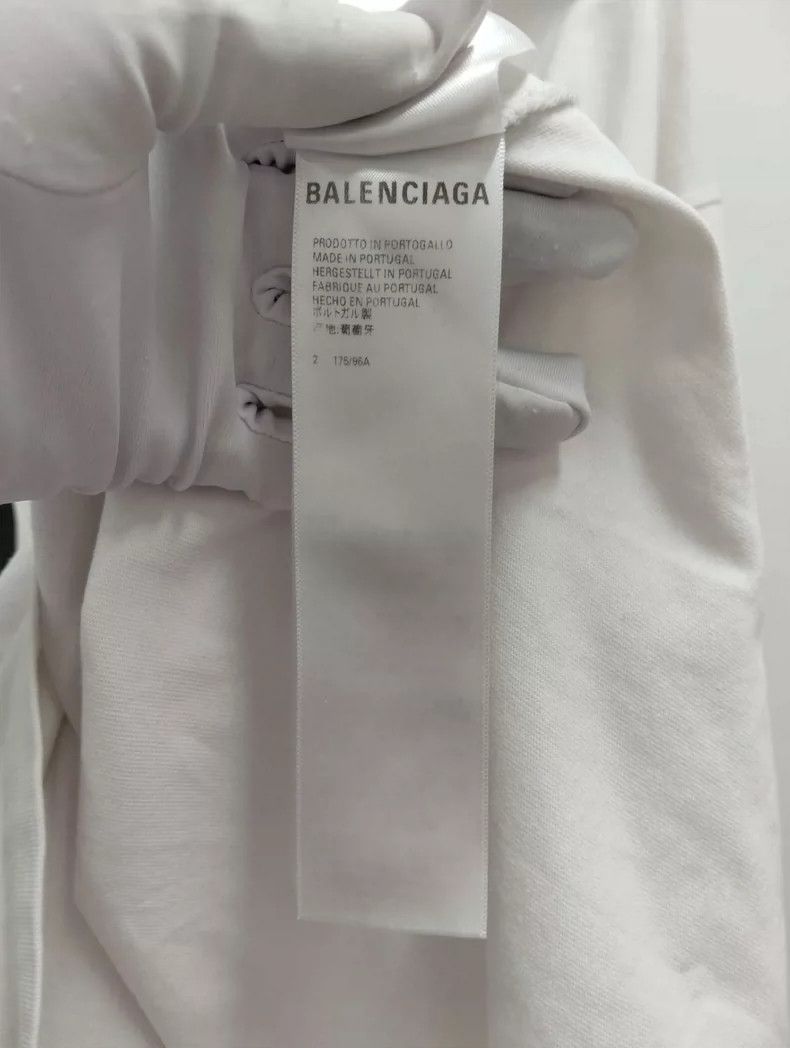 Balenciaga Balenciaga T-shirt Size US M / EU 48-50 / 2 - 8 Thumbnail