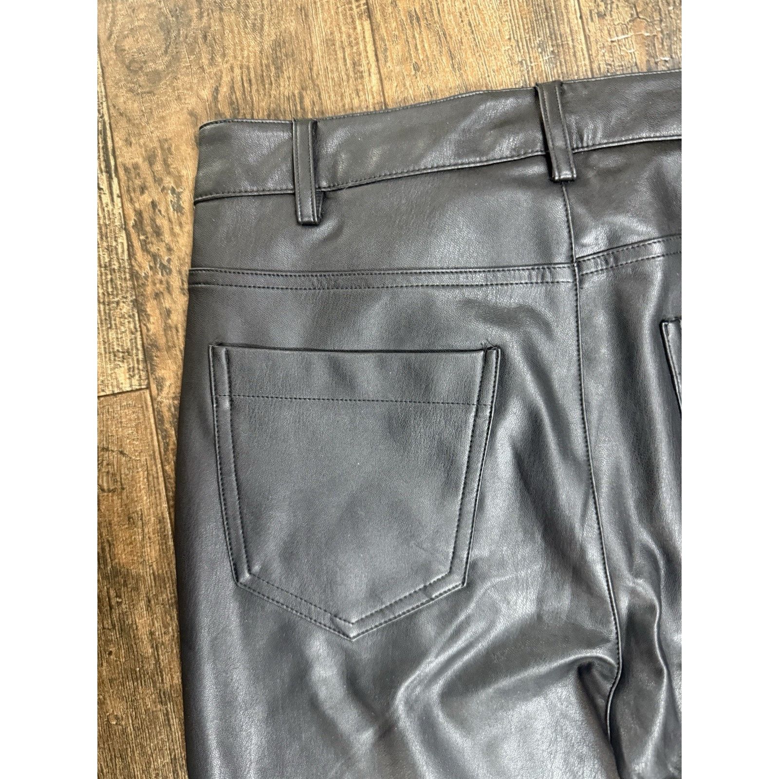 Boston Proper Boston Proper Faux Leather Flare Black Pants size 8 Size 30" / US 8 / IT 44 - 6 Thumbnail