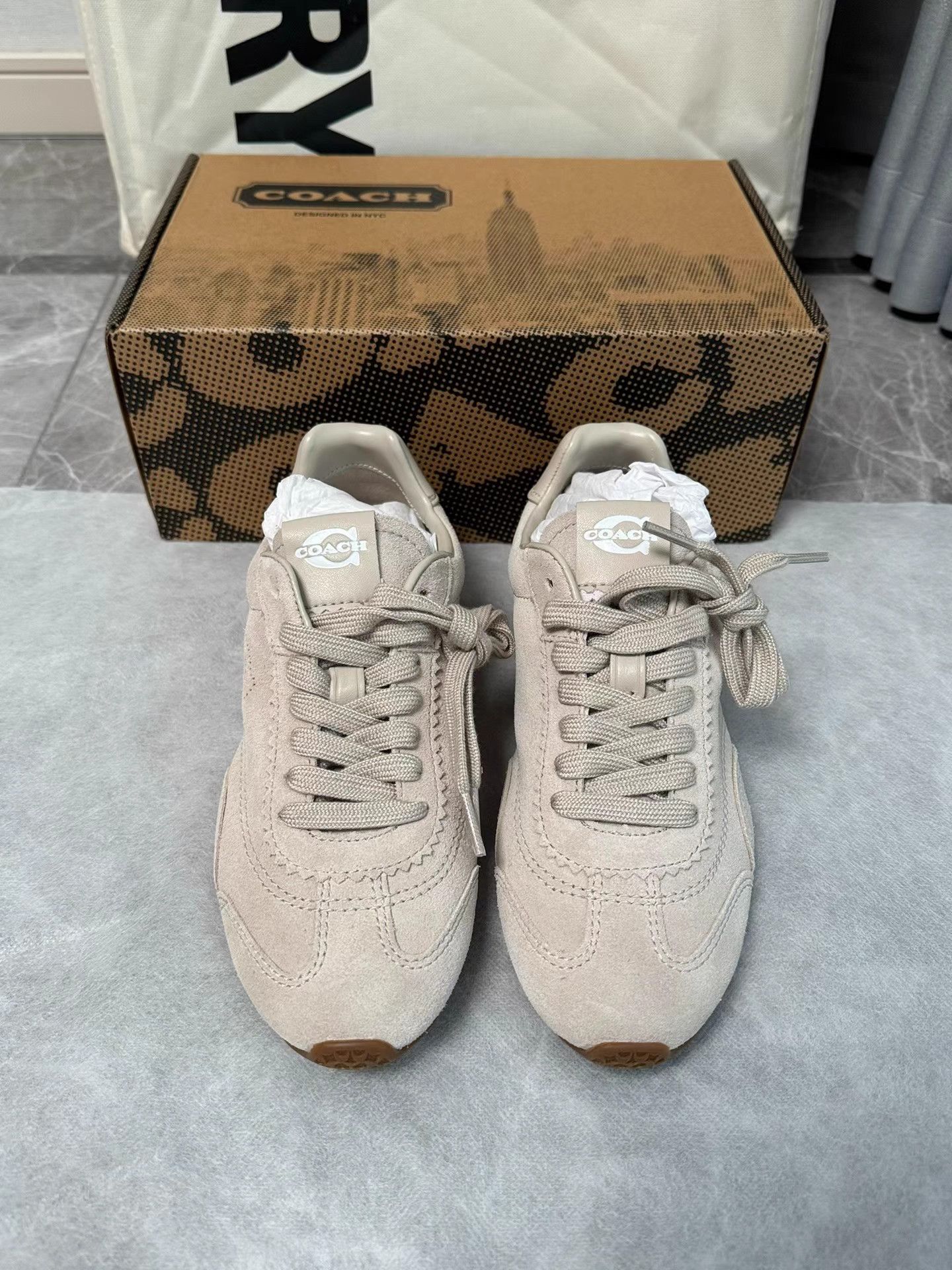 Coach COACH Vintage Trainer Sneakers K6 Size US 7 / IT 37 - 2 Thumbnail