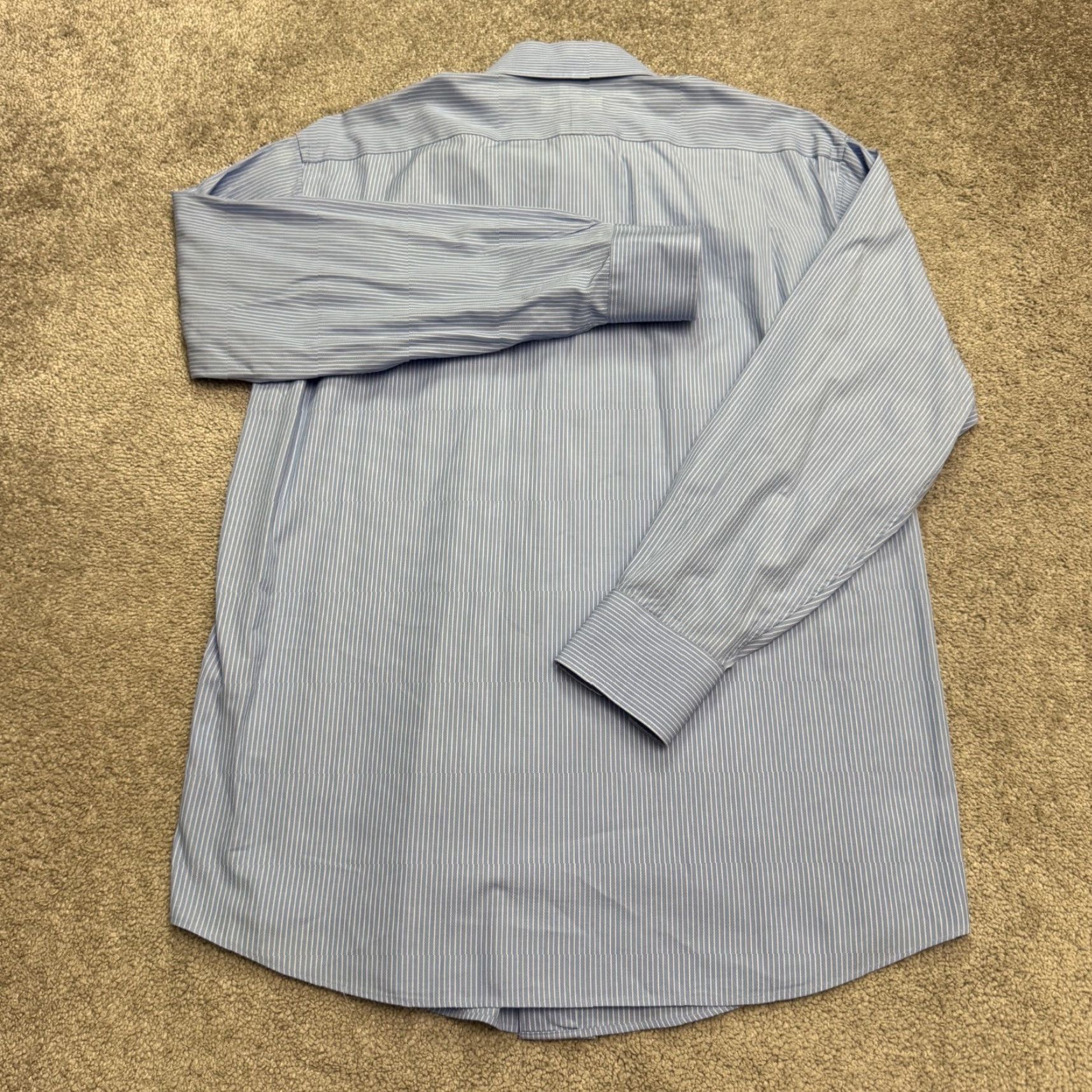 Tommy Bahama Tommy Bahama Dress Shirt Blue Striped Mens 15.5 32-33 Cotton 100% Long Sleeve Regular Classic Workwear Shirt Mens Size 42R - 2 Thumbnail