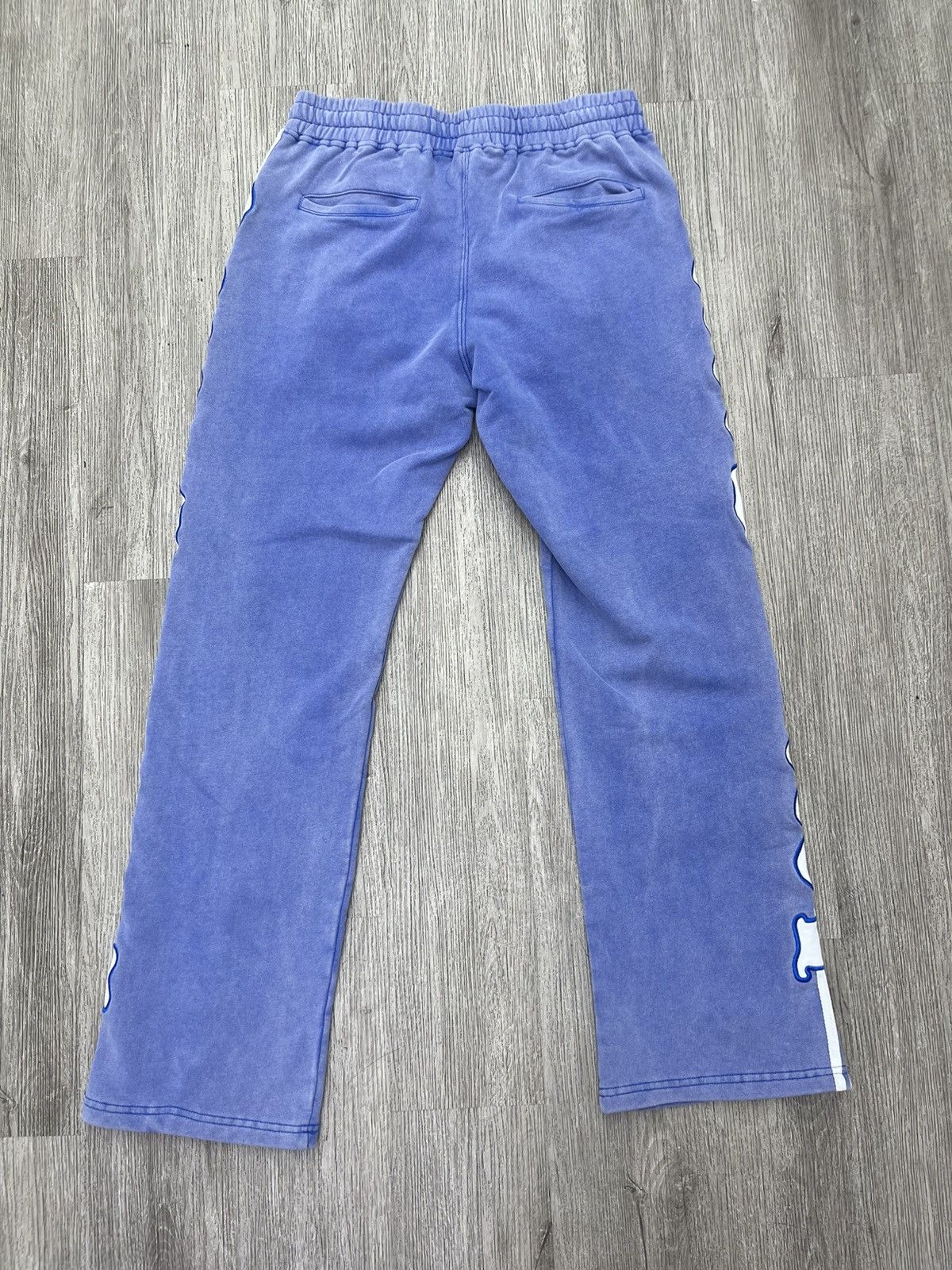Vale Vale lives “insignia” Sweatpants (blue) Size US 30 / EU 46 - 2 Thumbnail