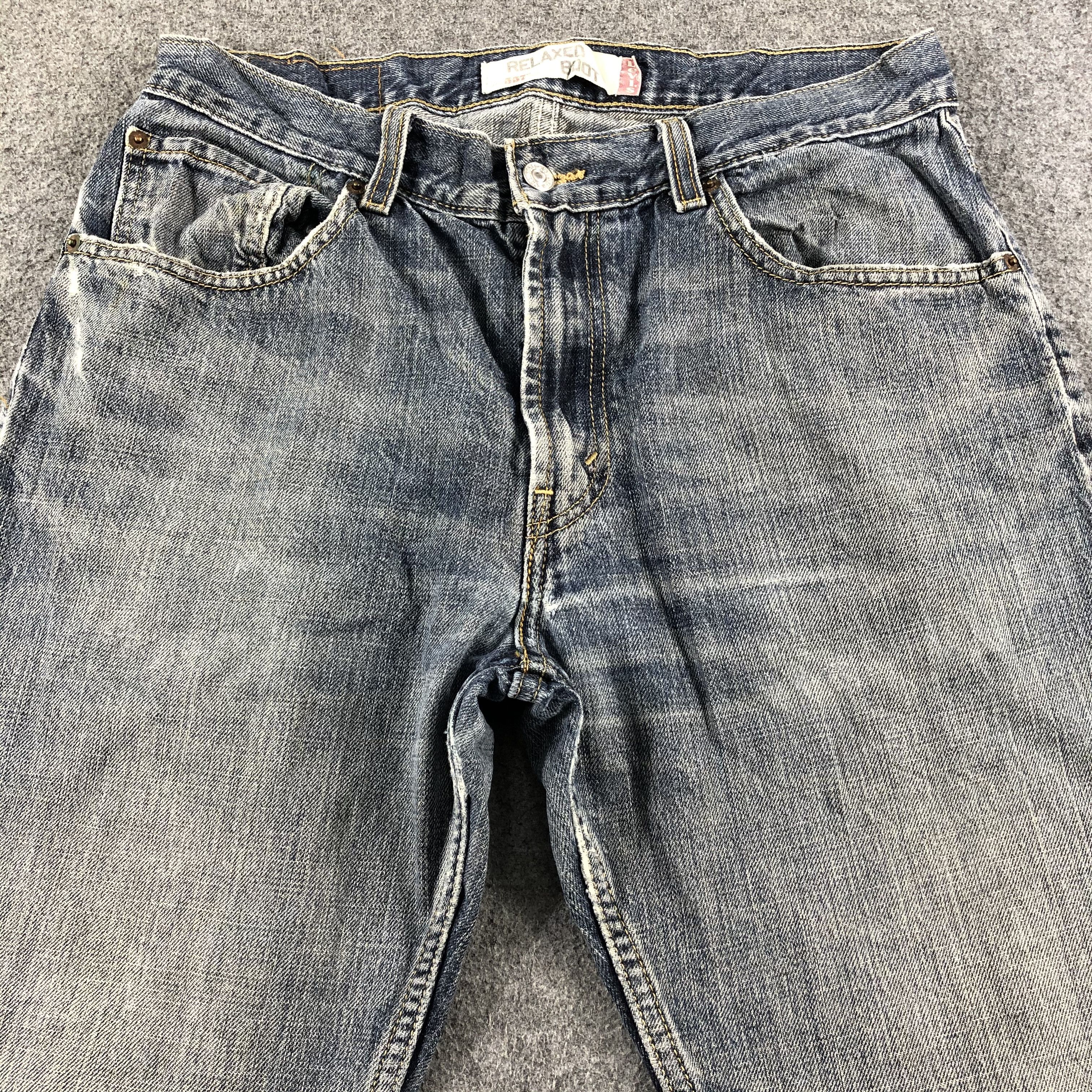 Levi's Vintage Blue Wash Levis 557 Flare Jeans-J2628 Size US 31 - 3 Thumbnail
