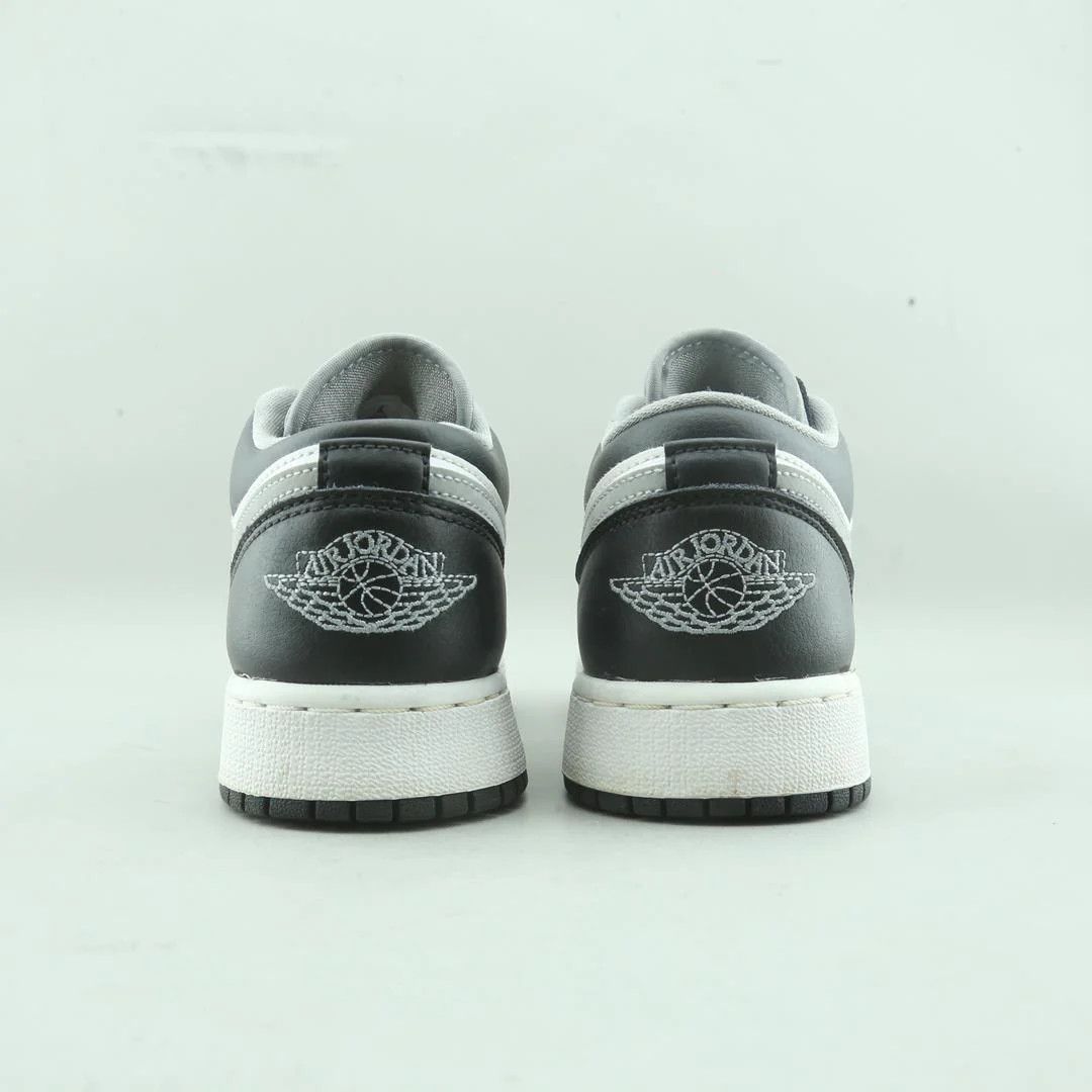 Nike Nike Air Jordan 1 Low trainers in a white, black, iron grey Size US 6 / EU 39 - 4 Thumbnail