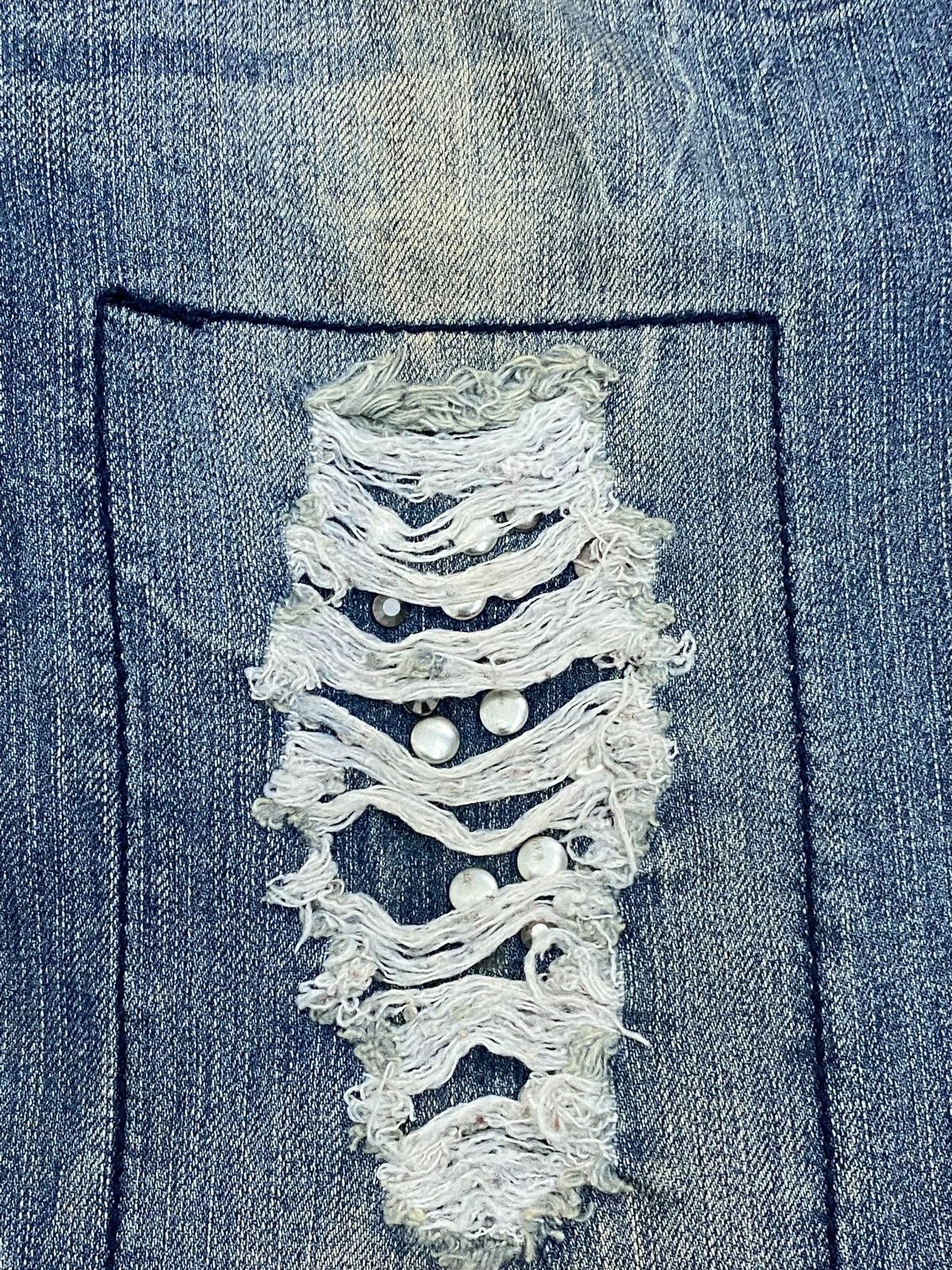 If Six Was Nine × Japanese Brand × Le Grande Bleu (L.G.B.) Flare Bongo Denim Japan Mud Washed Distress Emblishh Clawn Size US 31 - 7 Thumbnail