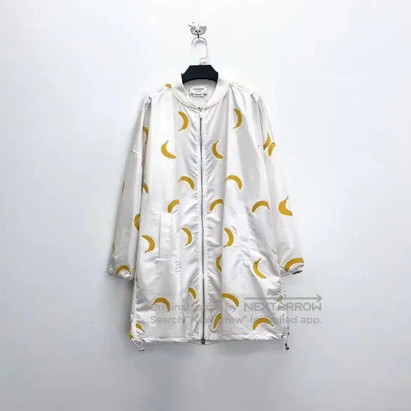 Thom Browne Thom Browne White Jacket with Yellow Print . Size S / US 4 / IT 40 - 1 Thumbnail
