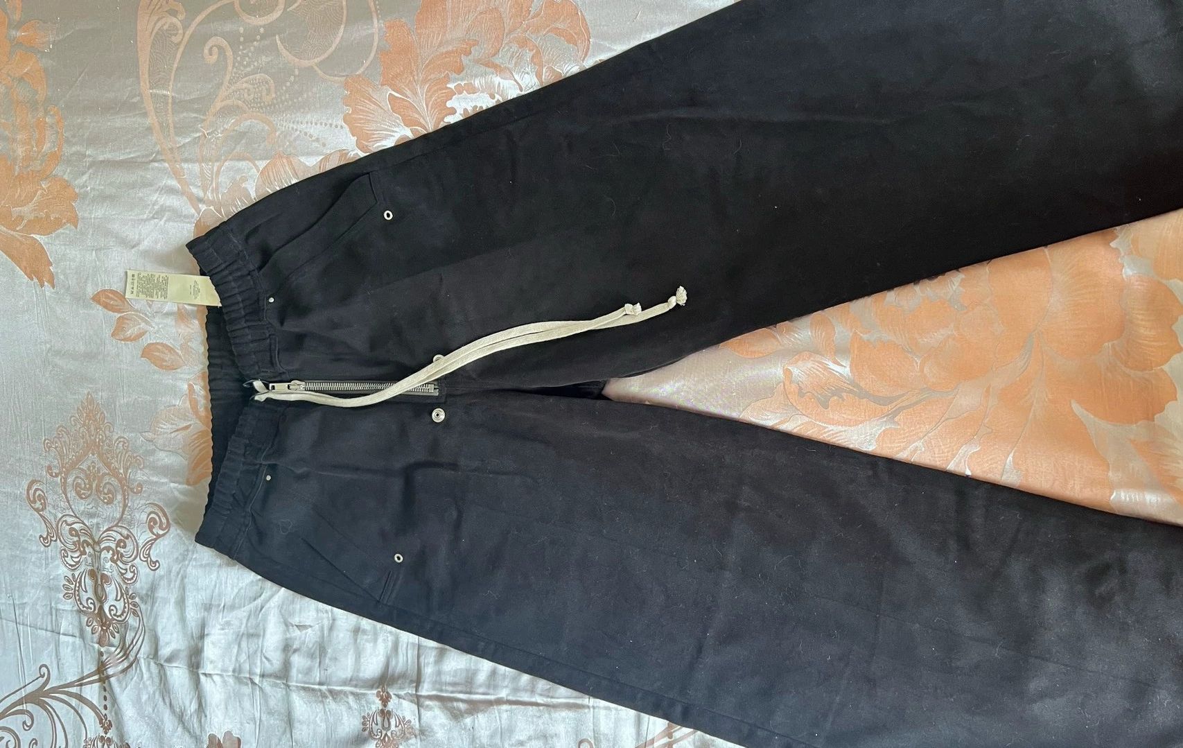 Rick Owens Rick Owens Black baggy trousers with drape. Size US 32 / EU 48 - 1 Thumbnail