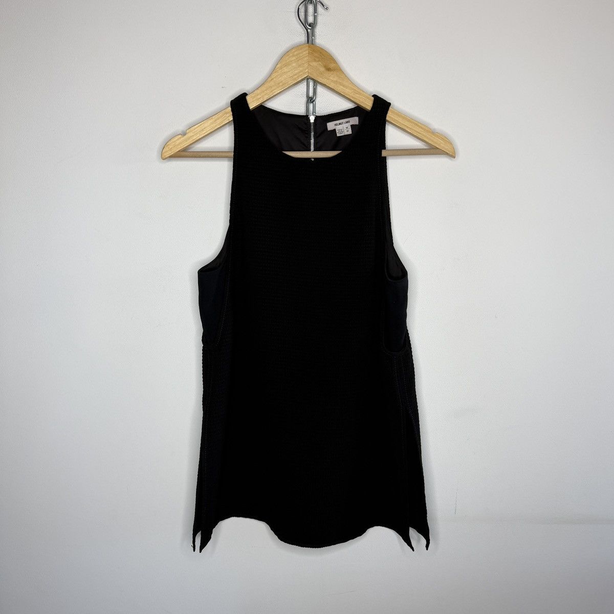 Helmut Lang Vintage Brand Helmut Lang Sleeveless Top 2000s Size M / US 6-8 / IT 42-44 - 1 Thumbnail