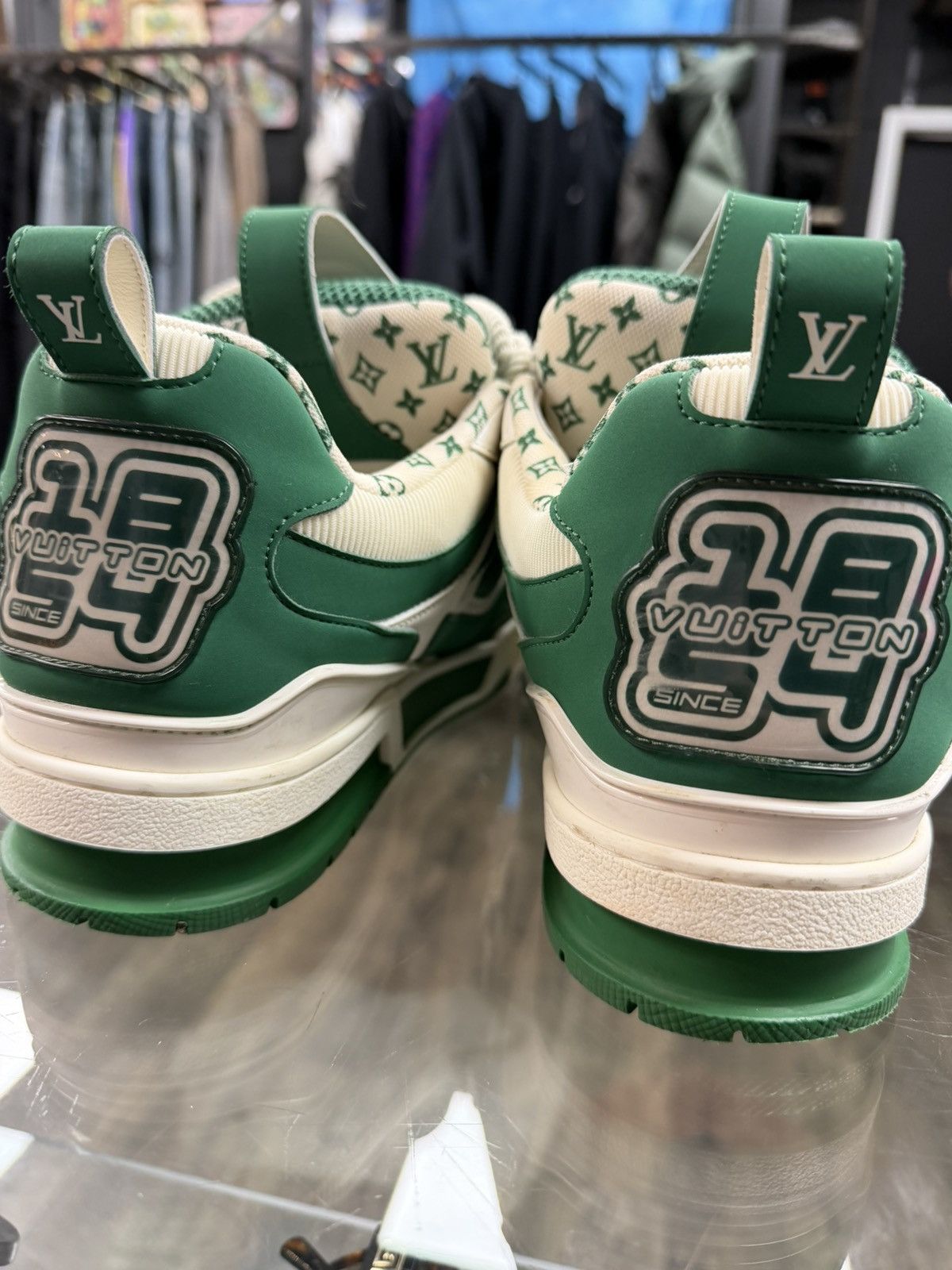 Louis Vuitton Louis Vuitton LV Skate Green White Monogram Size US 9 / EU 42 - 8 Thumbnail