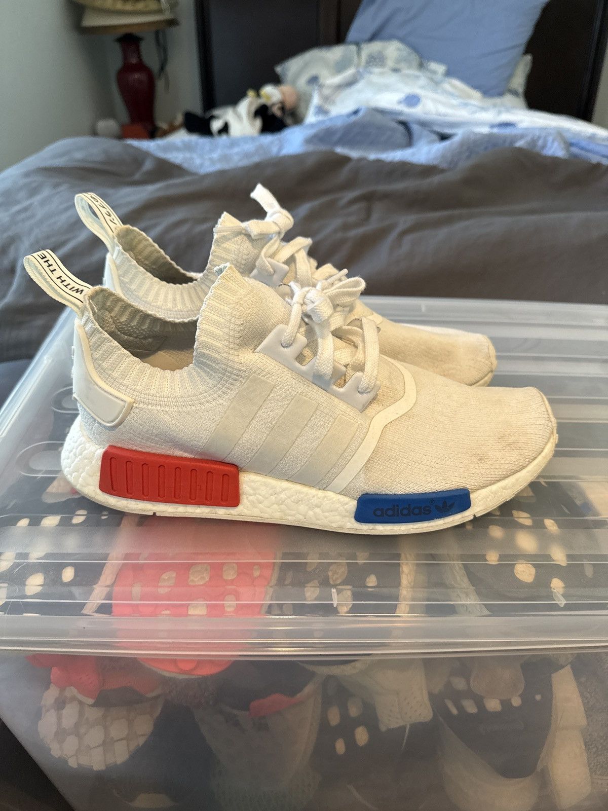 Adidas Adidas NMD r1 vintage white Size US 10 / EU 43 - 7 Thumbnail