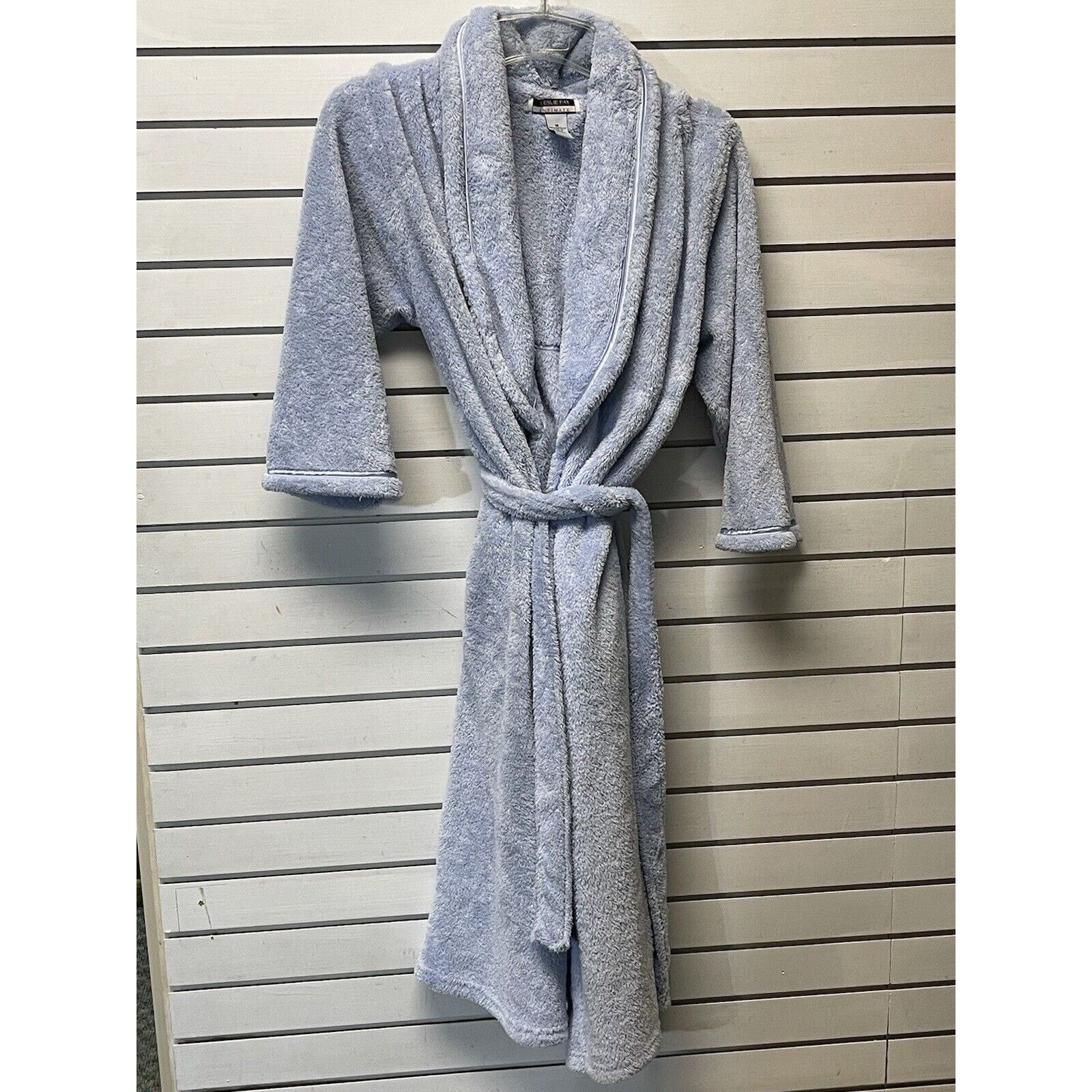 Other Vintage Plush Robe Womens M Leslie Fay Intimate Cozy Comfort Size ONE SIZE - 1 Thumbnail