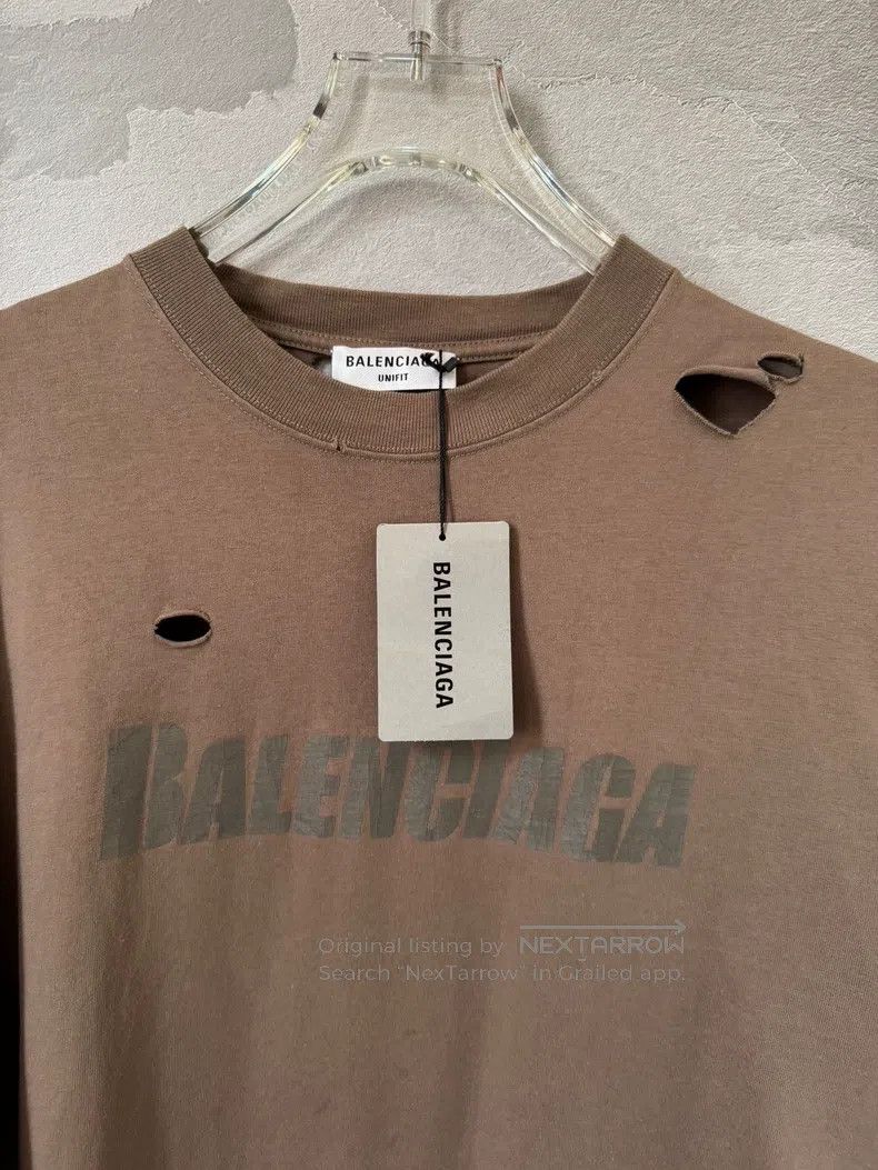 Balenciaga Balenciaga Big hole logo letter print short sleeve T-shirt Size US XXS / EU 40 - 4 Thumbnail