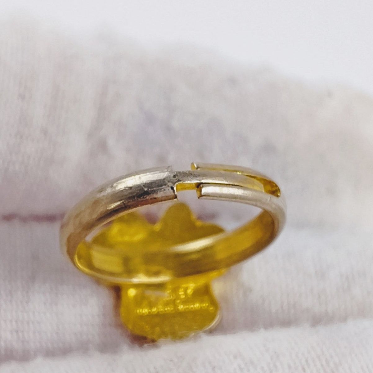 Disney Disney Minnie Mouse Vintage Gold Ring Classic Design RARE Size ONE SIZE - 6 Thumbnail