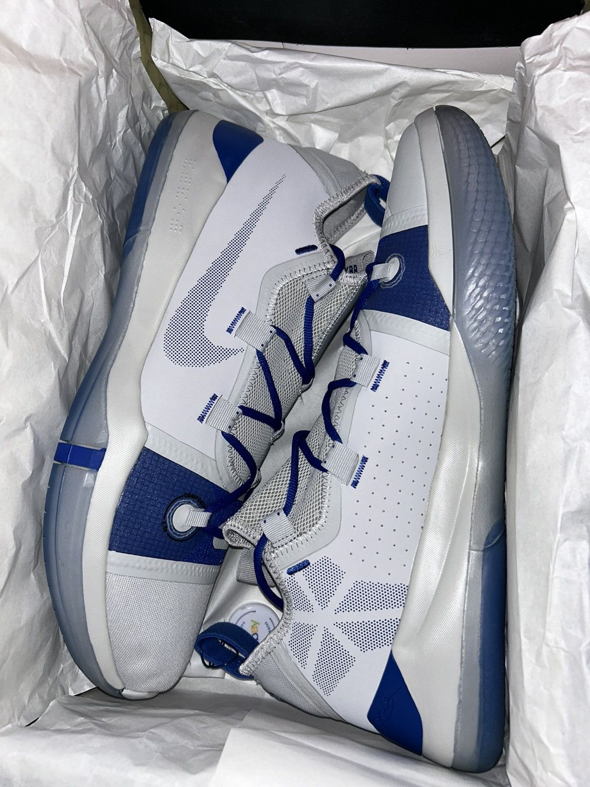 Nike Nike Kobe AD 2 Exodus University of Kentucky PE Sample NEW Size US 15 / EU 48 - 11 Thumbnail