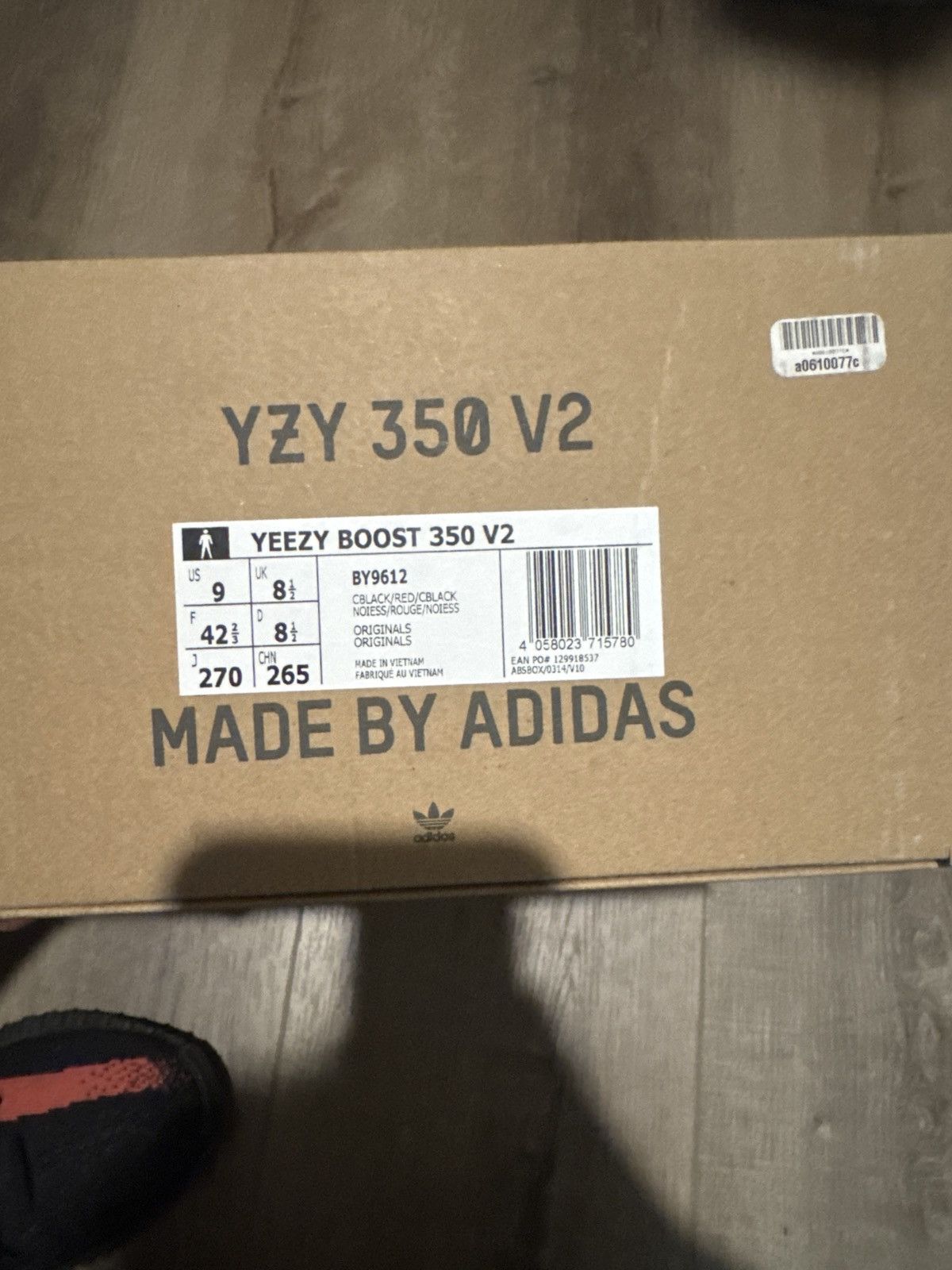 Yeezy Adidas Yeezy Boost 350 V2 Bred Black Red Size US 9 / EU 42 - 10 Thumbnail
