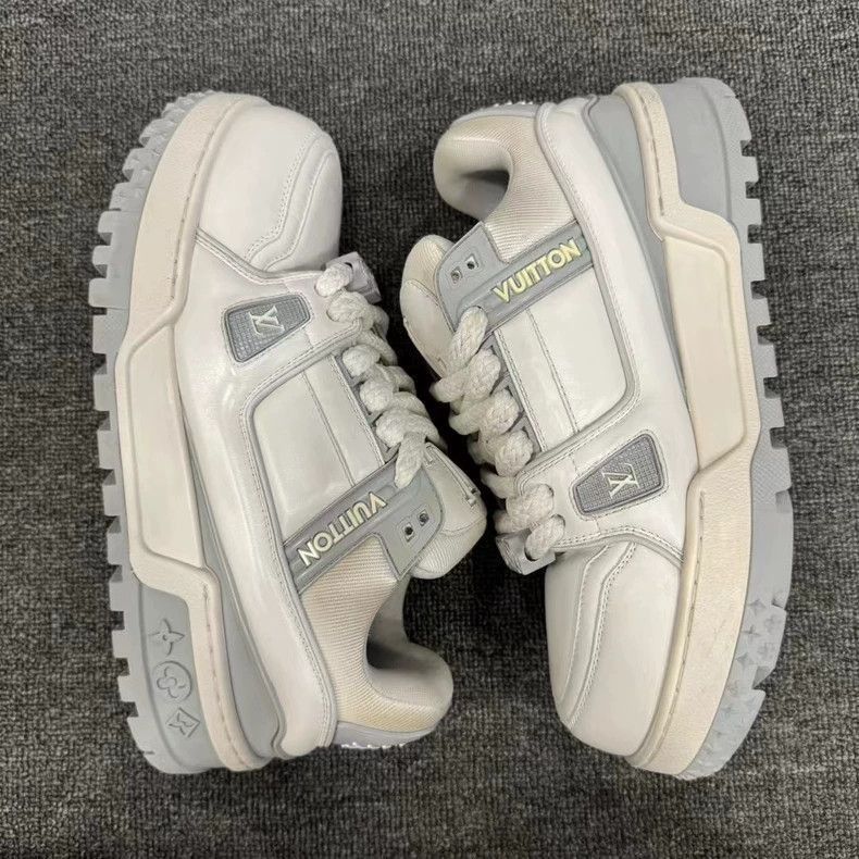 Louis Vuitton lv trainer sneakers size 41-2507 Size US 7 / EU 40 - 4 Thumbnail